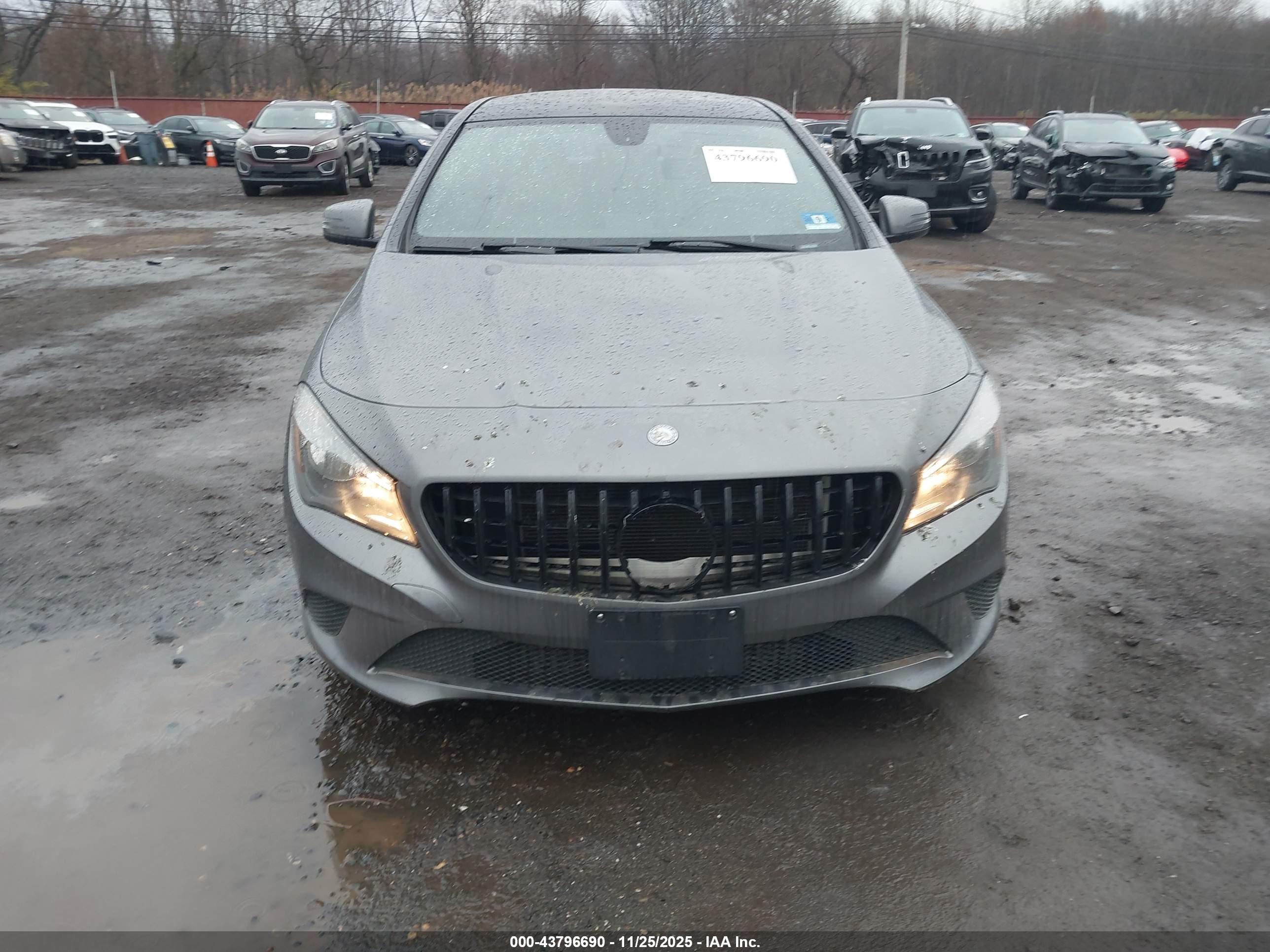 MERCEDES-BENZ CLA image 6