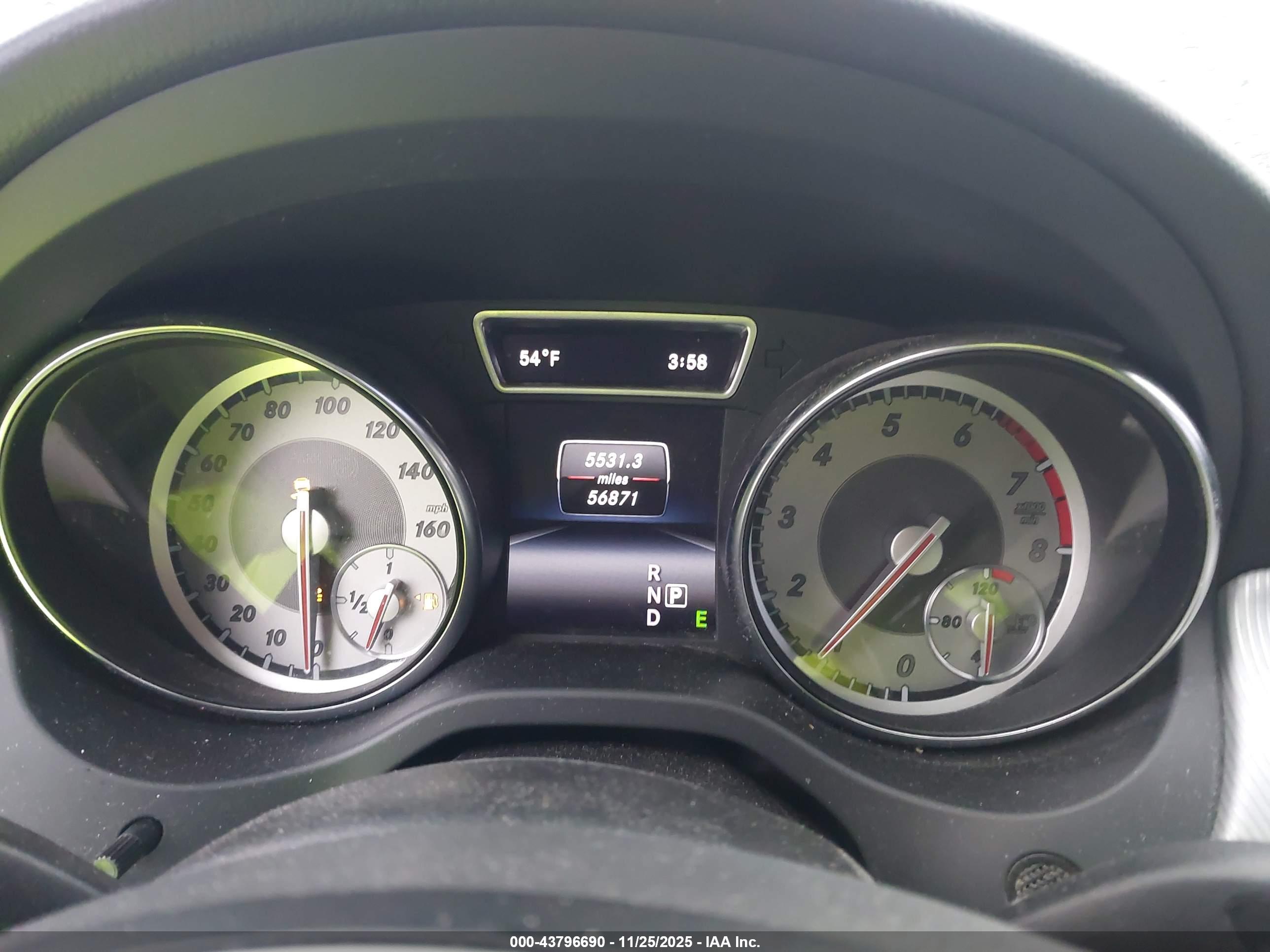 MERCEDES-BENZ CLA image 7