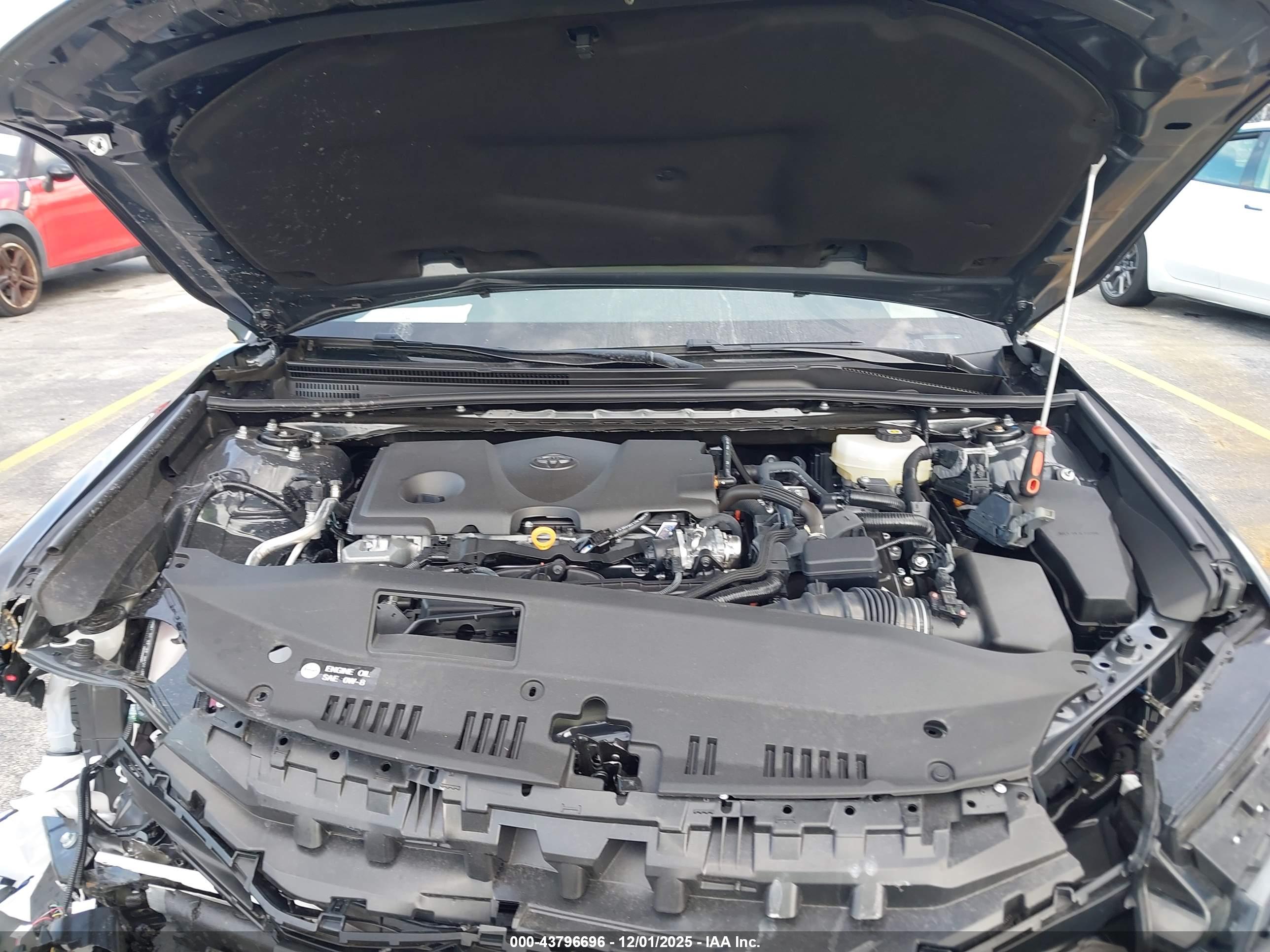 TOYOTA CAMRY image 10