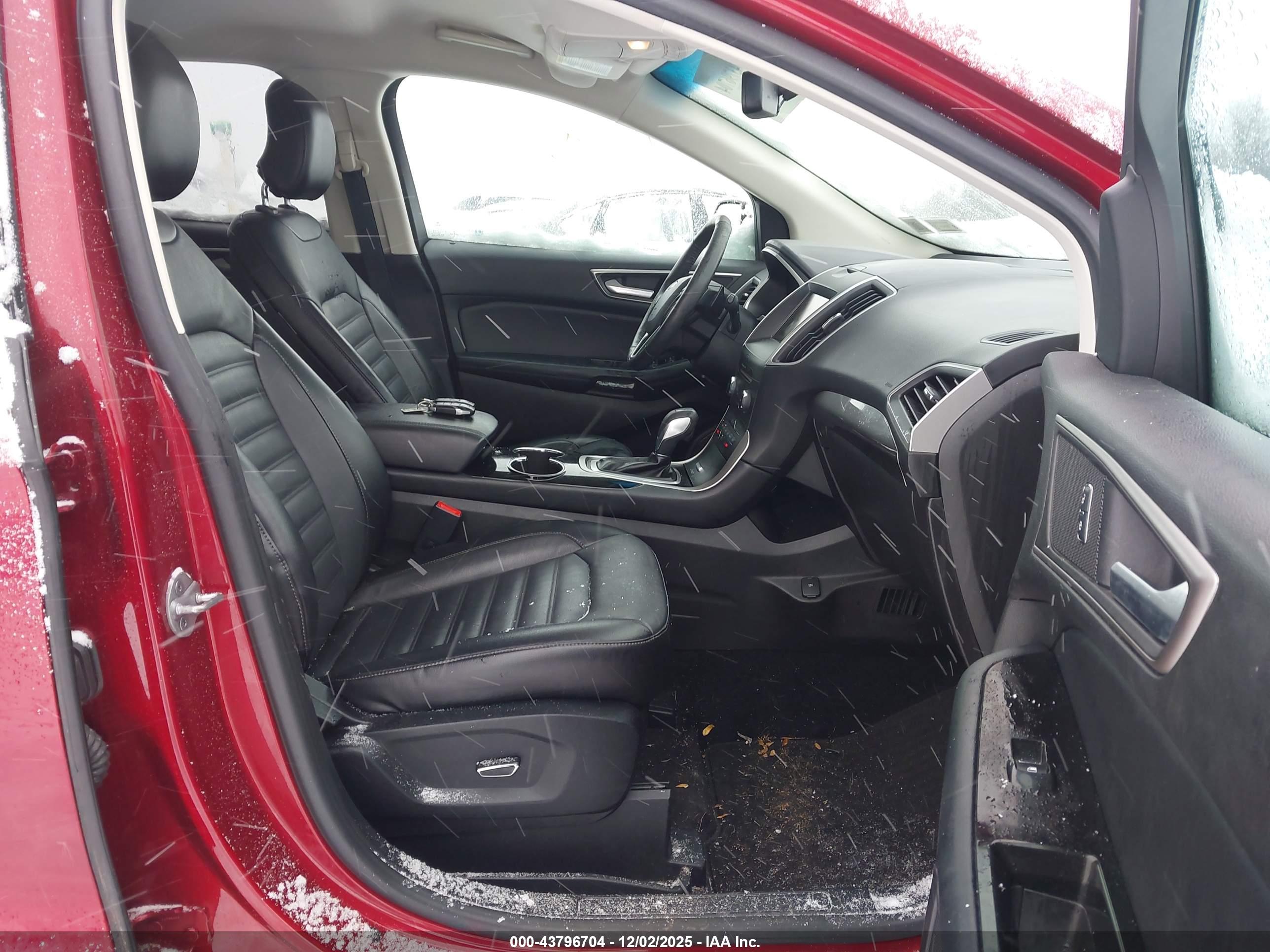 FORD EDGE image 5