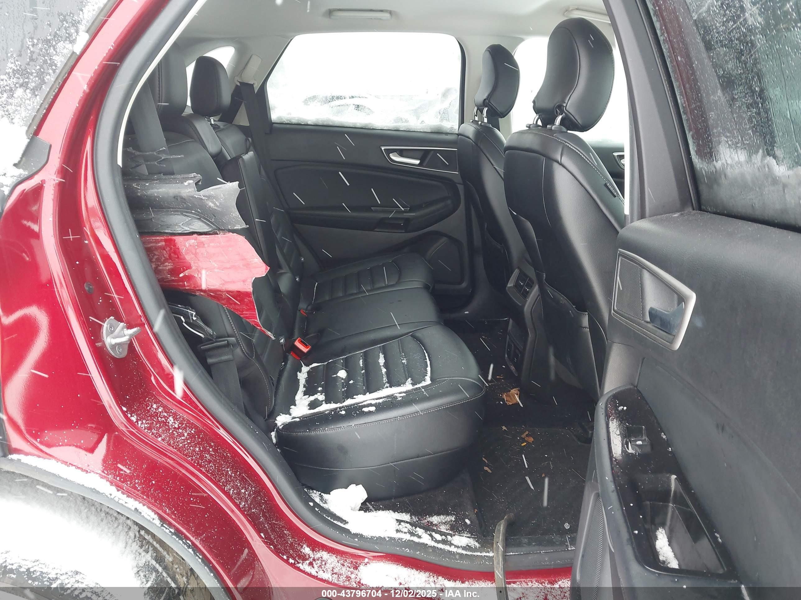 FORD EDGE image 8