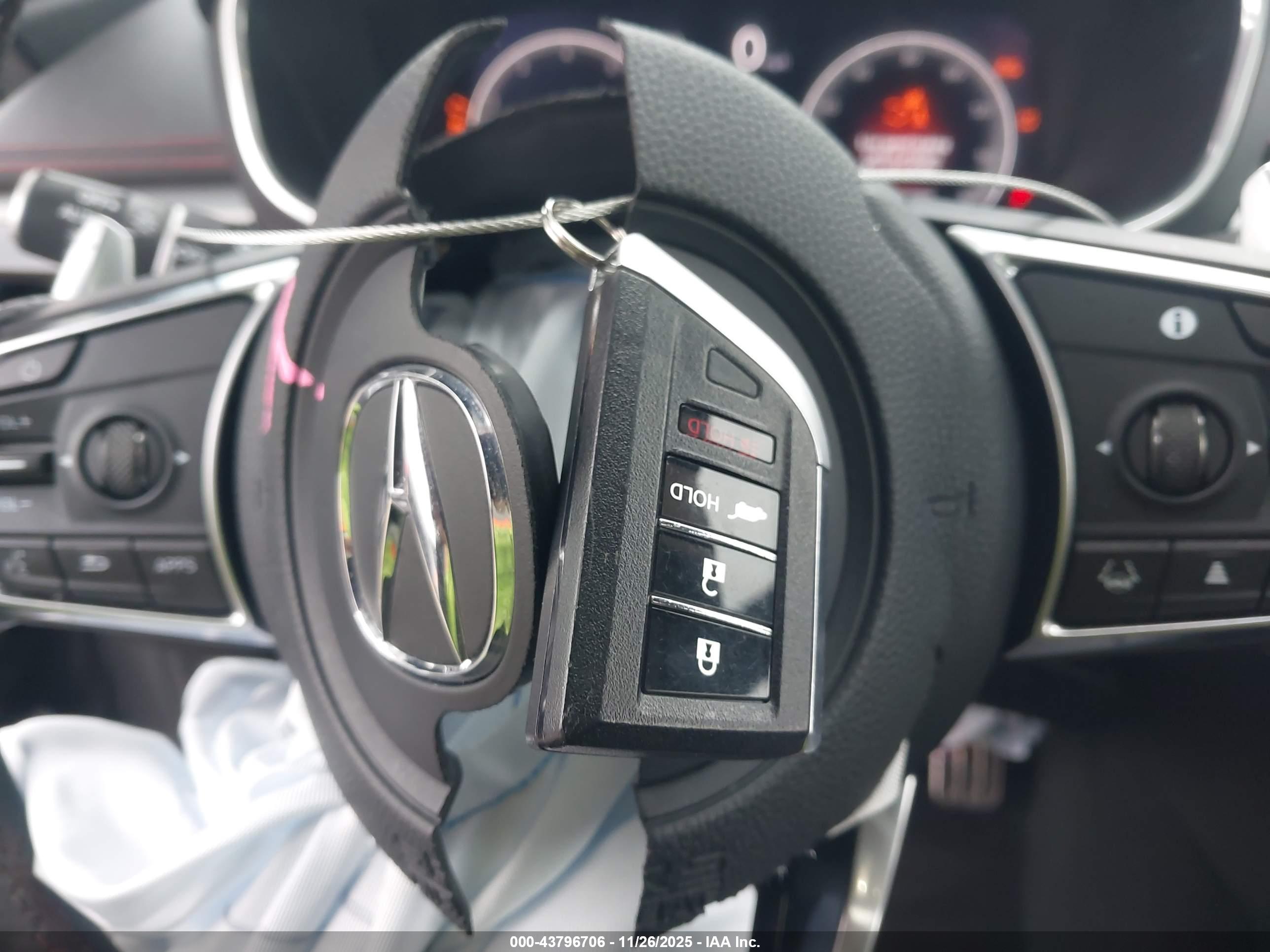 ACURA MDX image 11