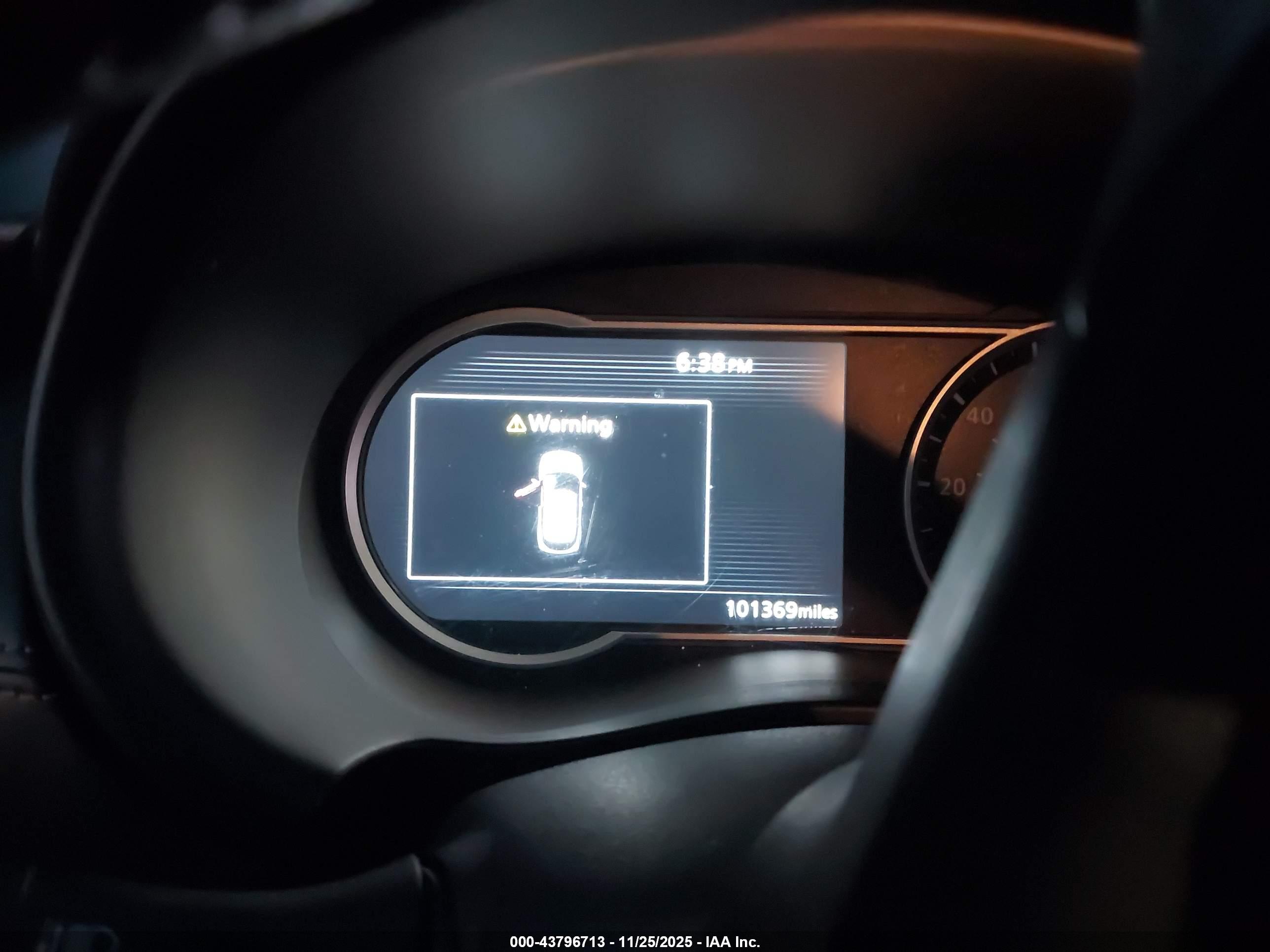 NISSAN KICKS image 7