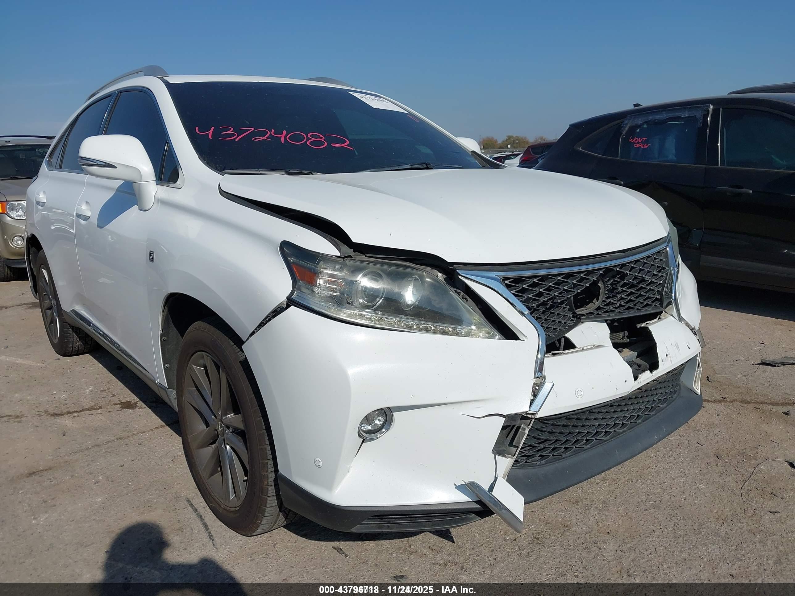 LEXUS RX image 6