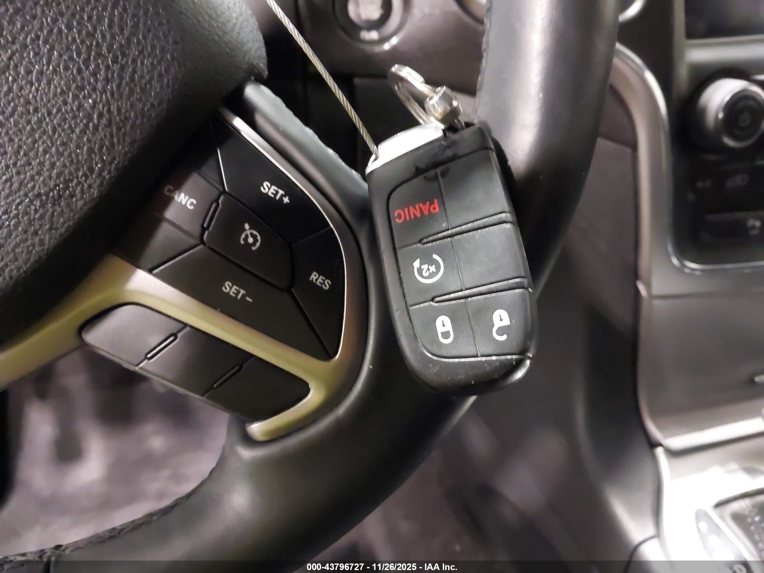 JEEP GRAND image 11