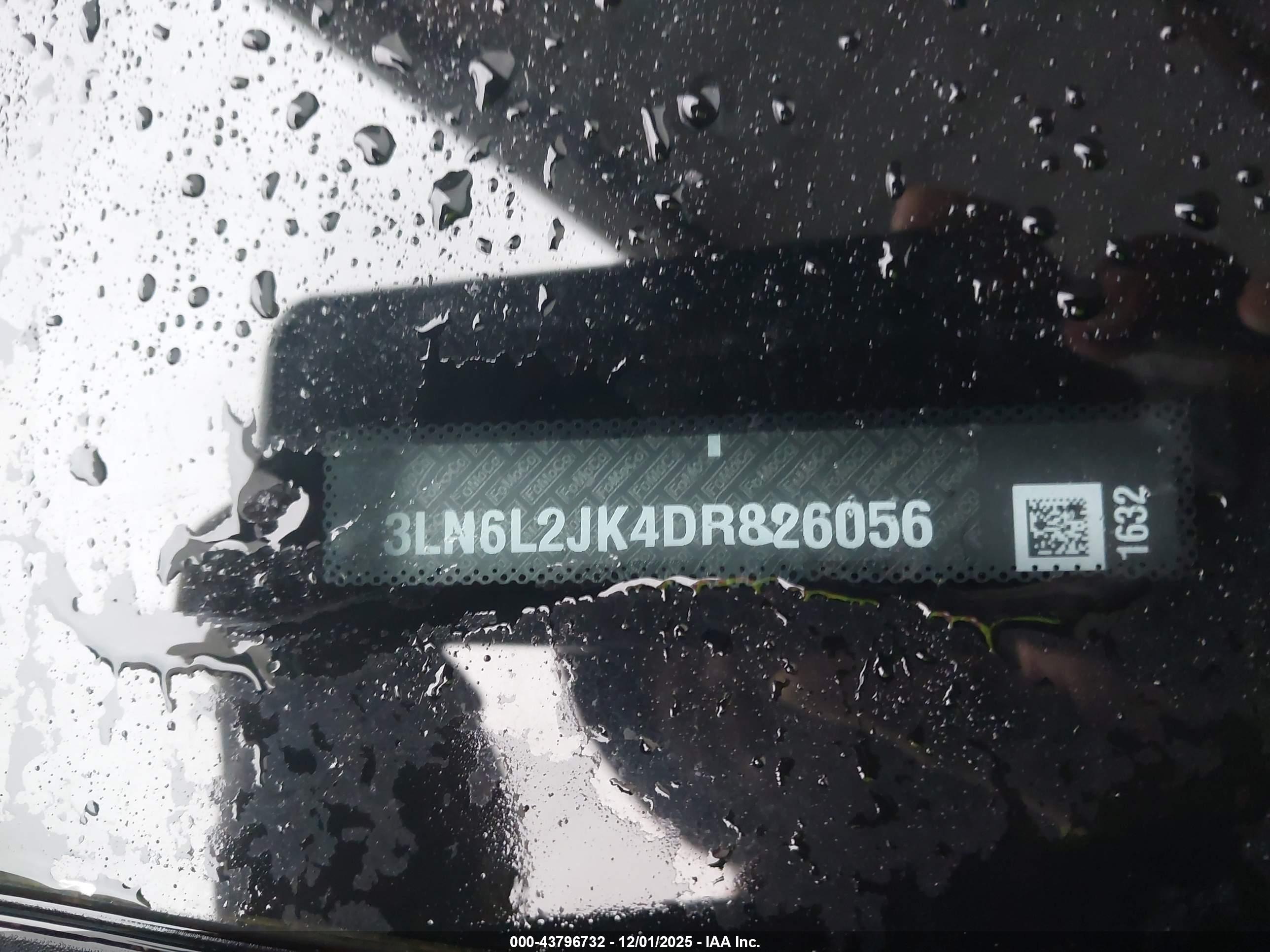 LINCOLN MKZ image 9