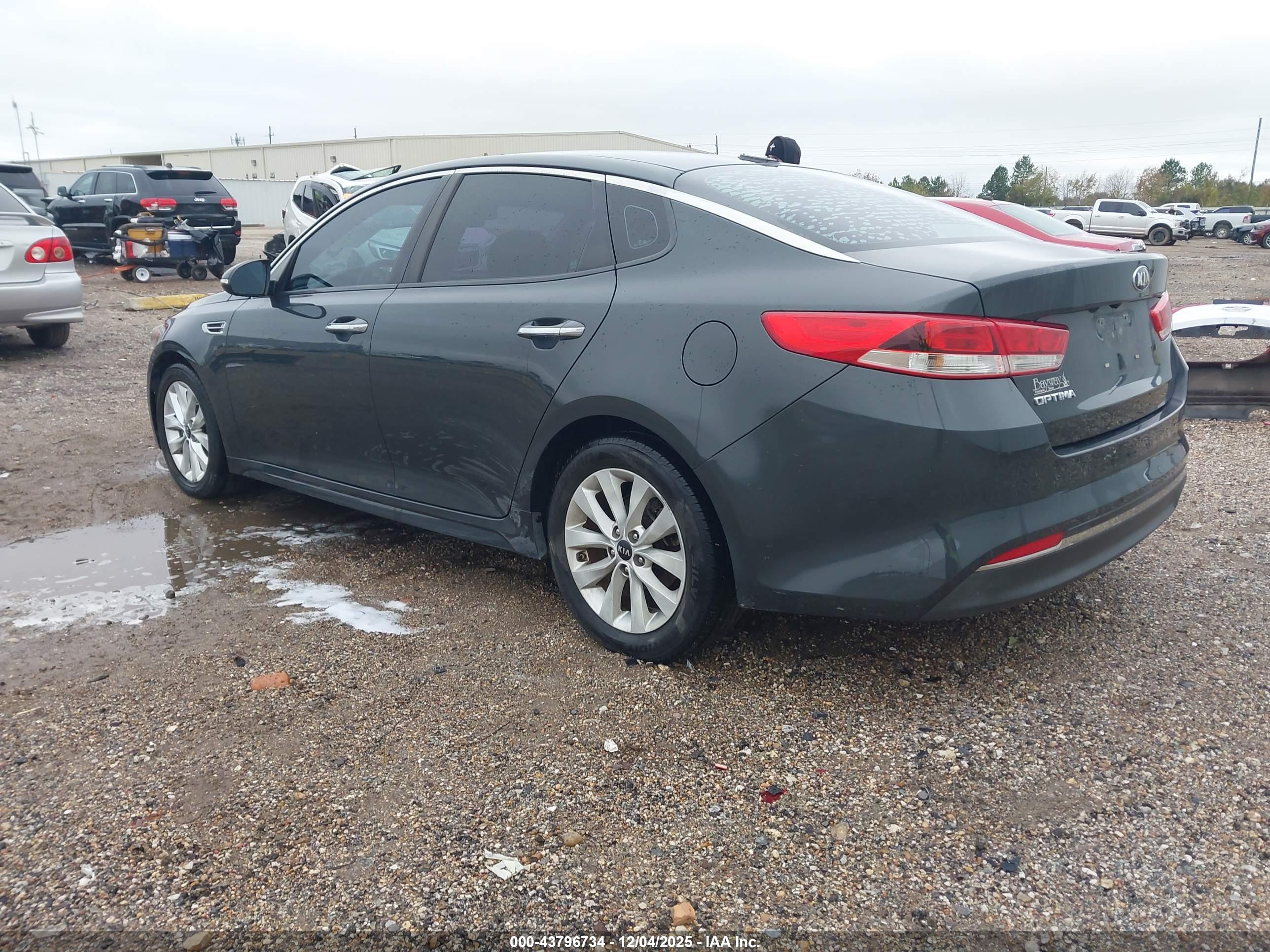 KIA OPTIMA image 3