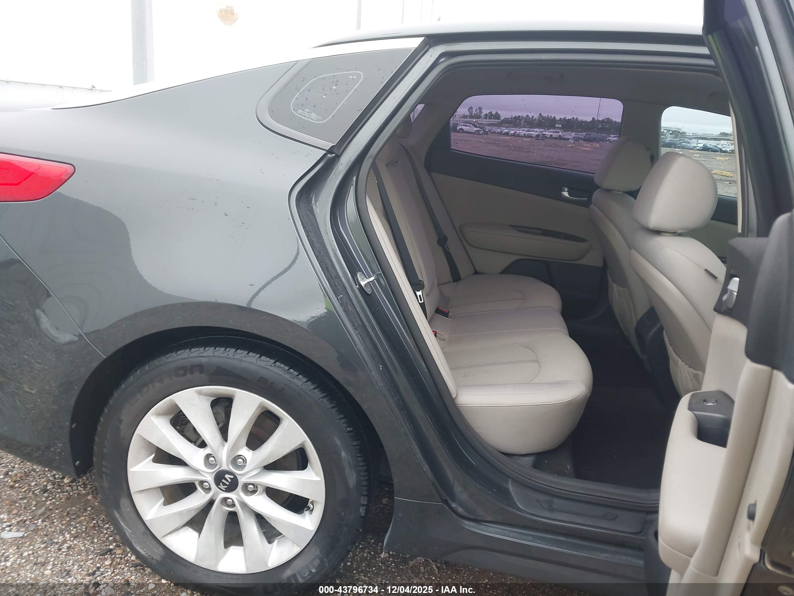 KIA OPTIMA image 8
