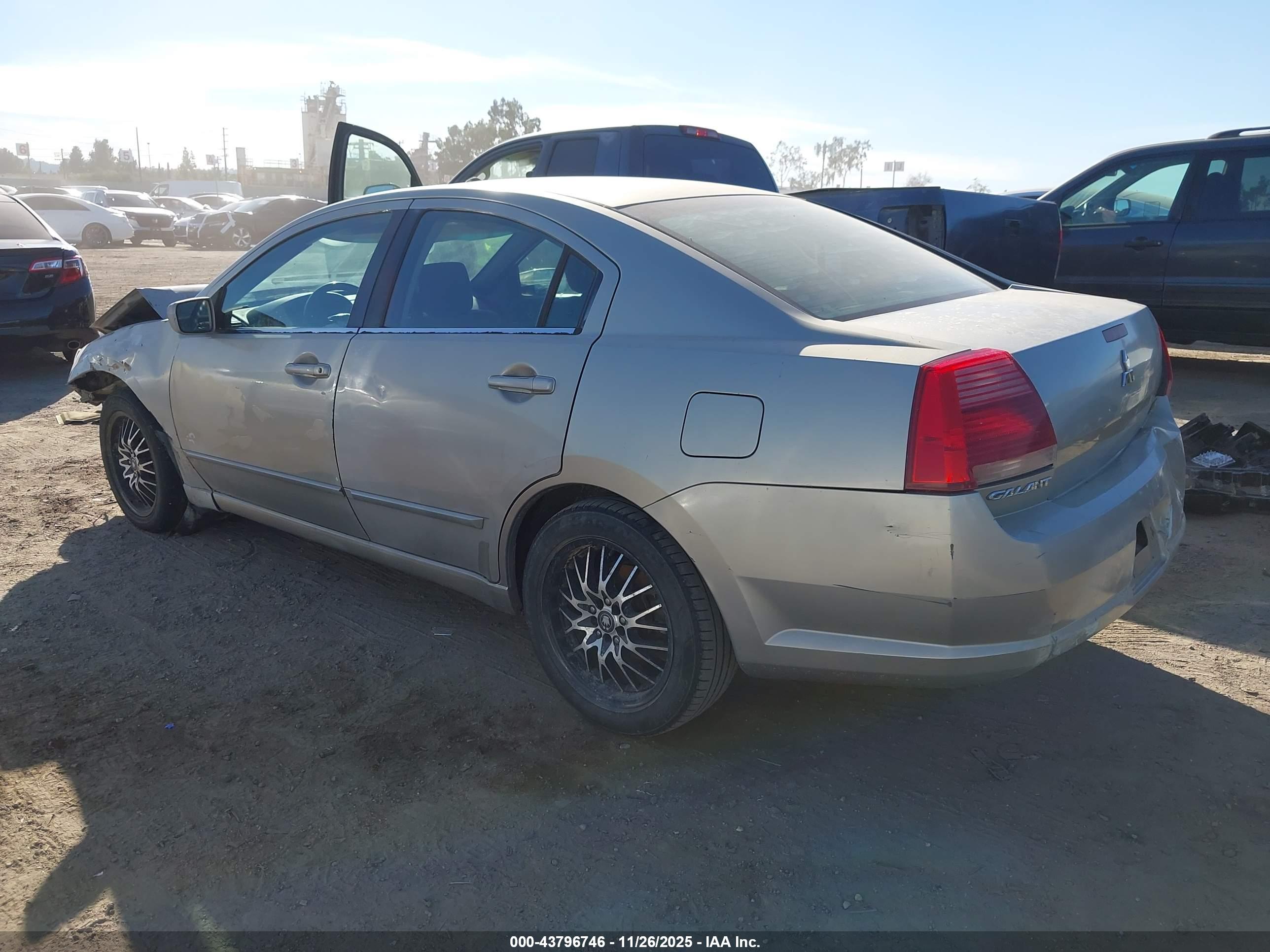 MITSUBISHI GALANT image 3