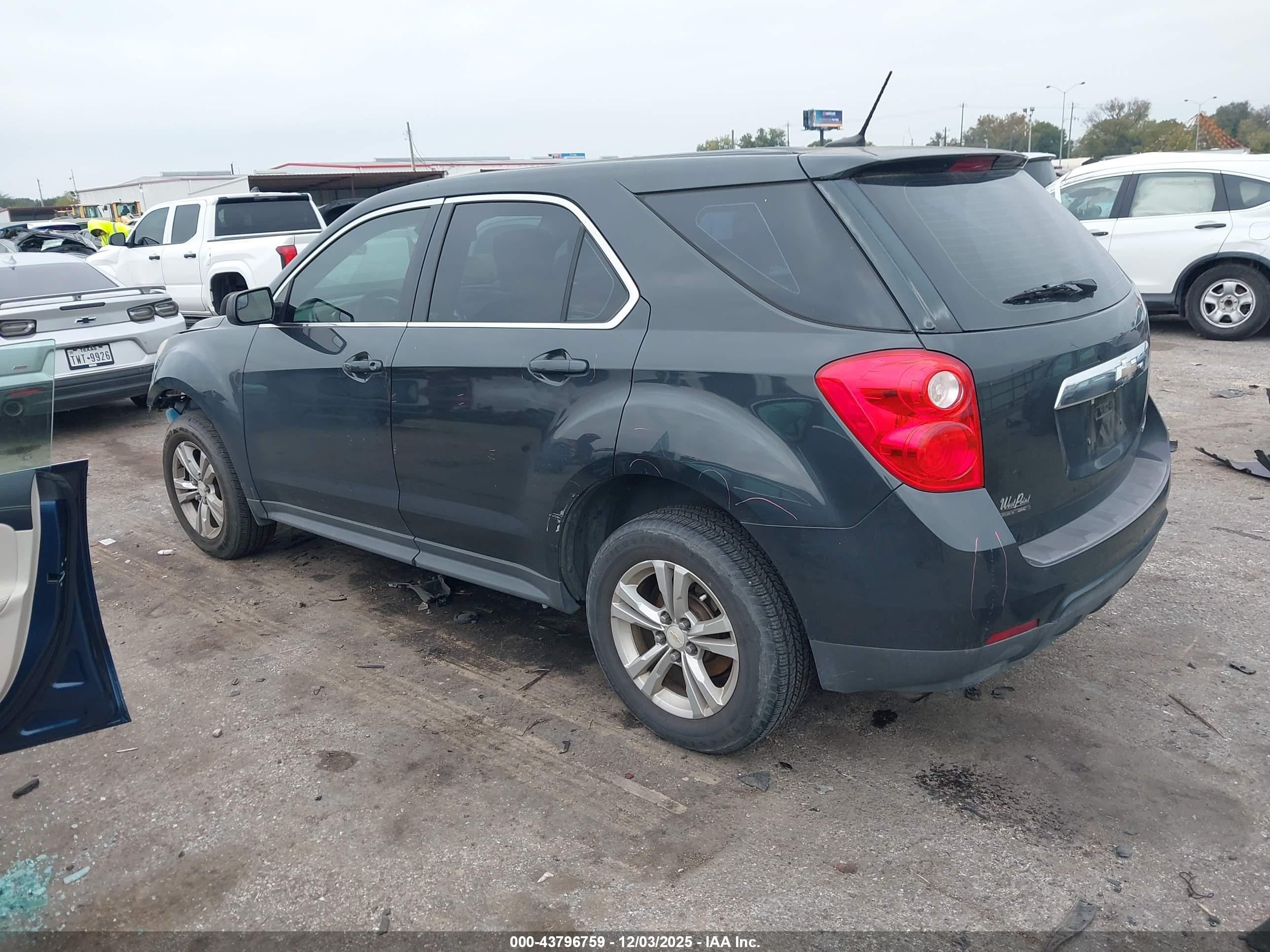 CHEVROLET EQUINOX image 3