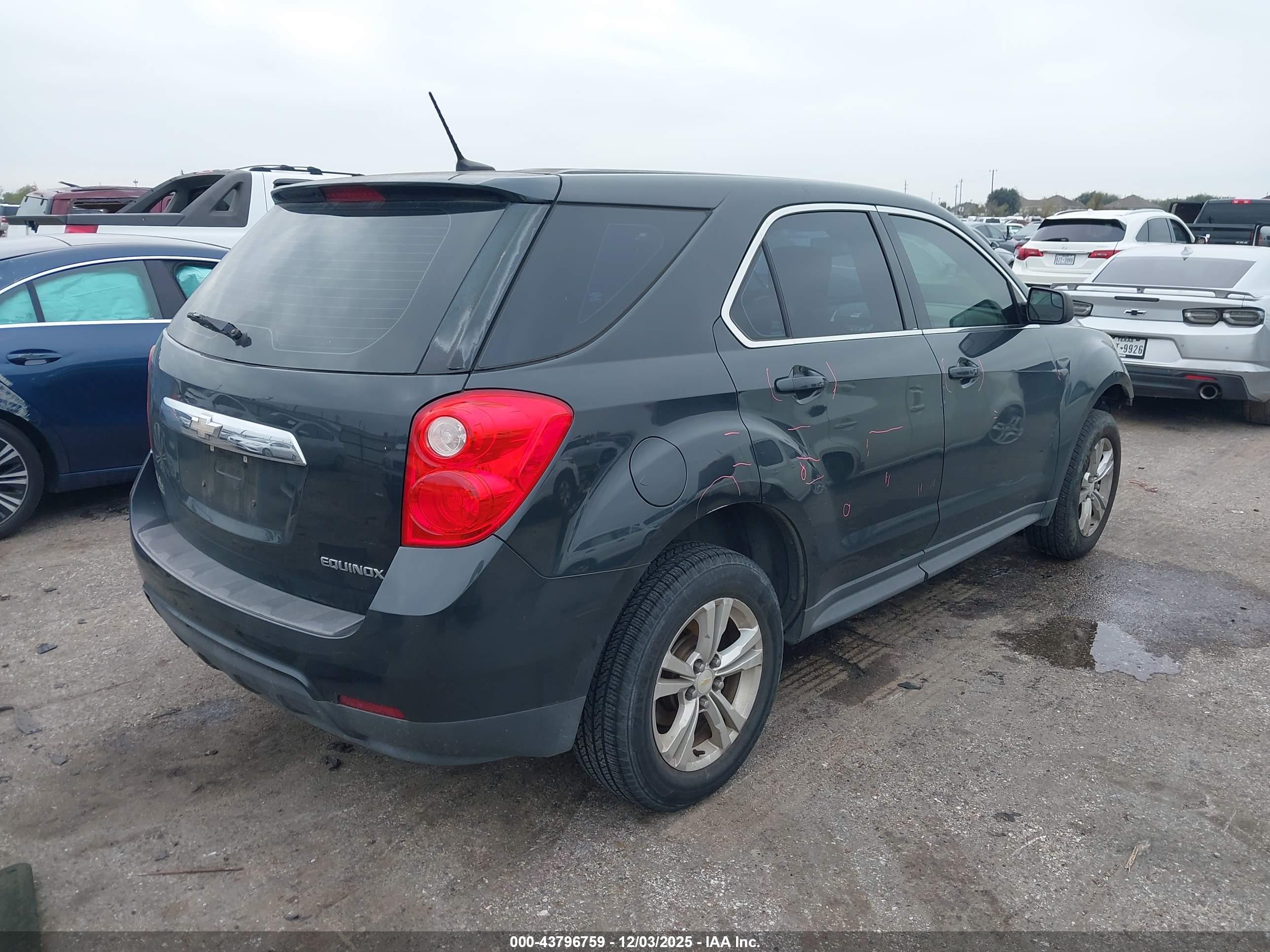 CHEVROLET EQUINOX image 4
