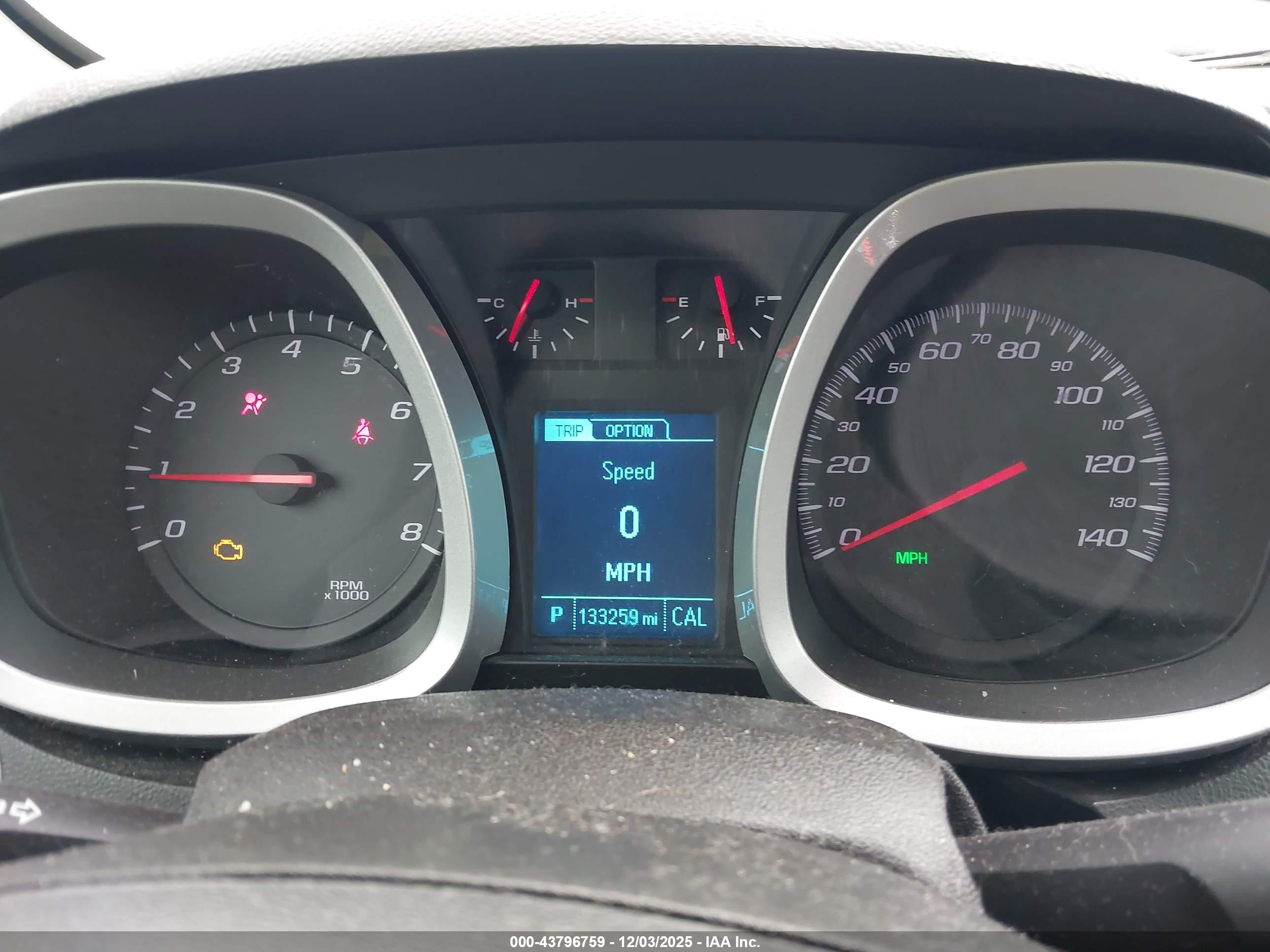 CHEVROLET EQUINOX image 7