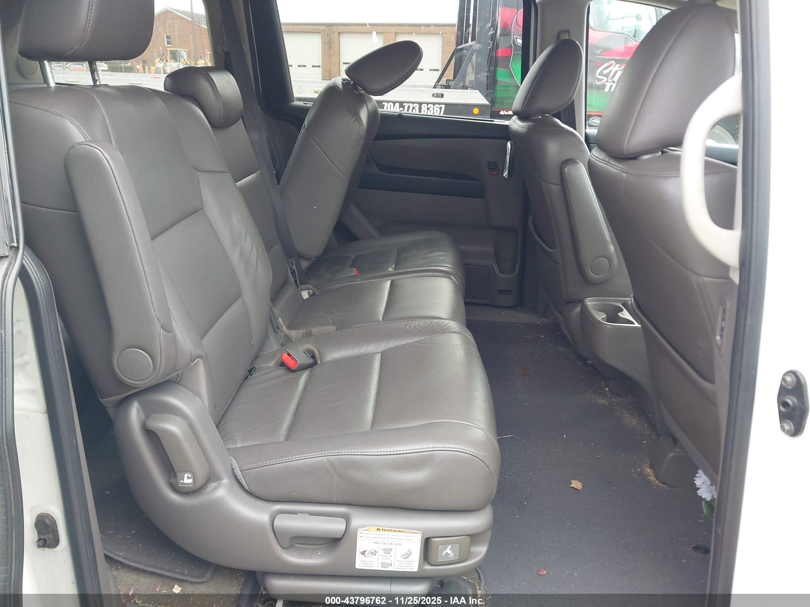 HONDA ODYSSEY image 8