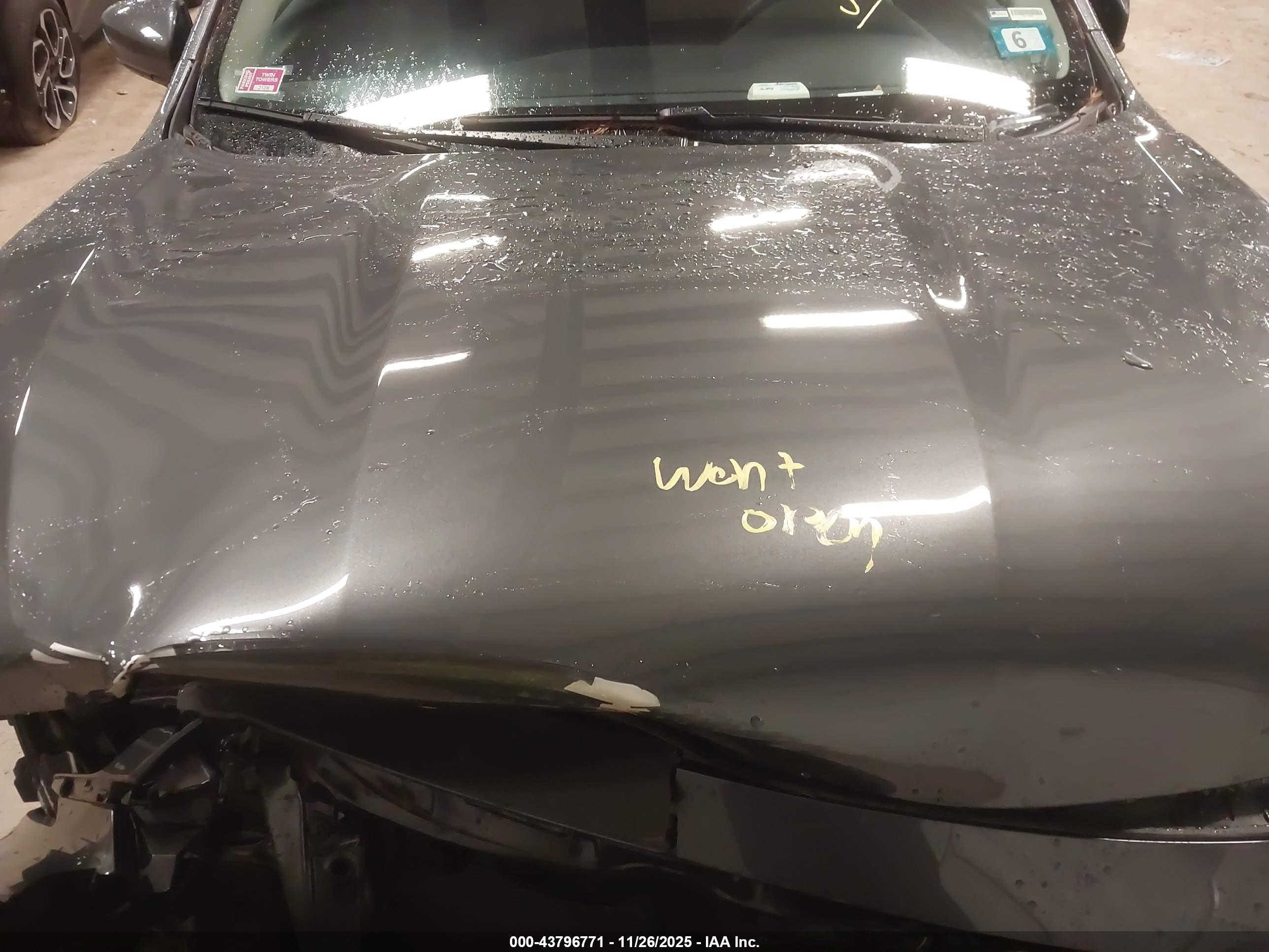 SUBARU LEGACY image 10