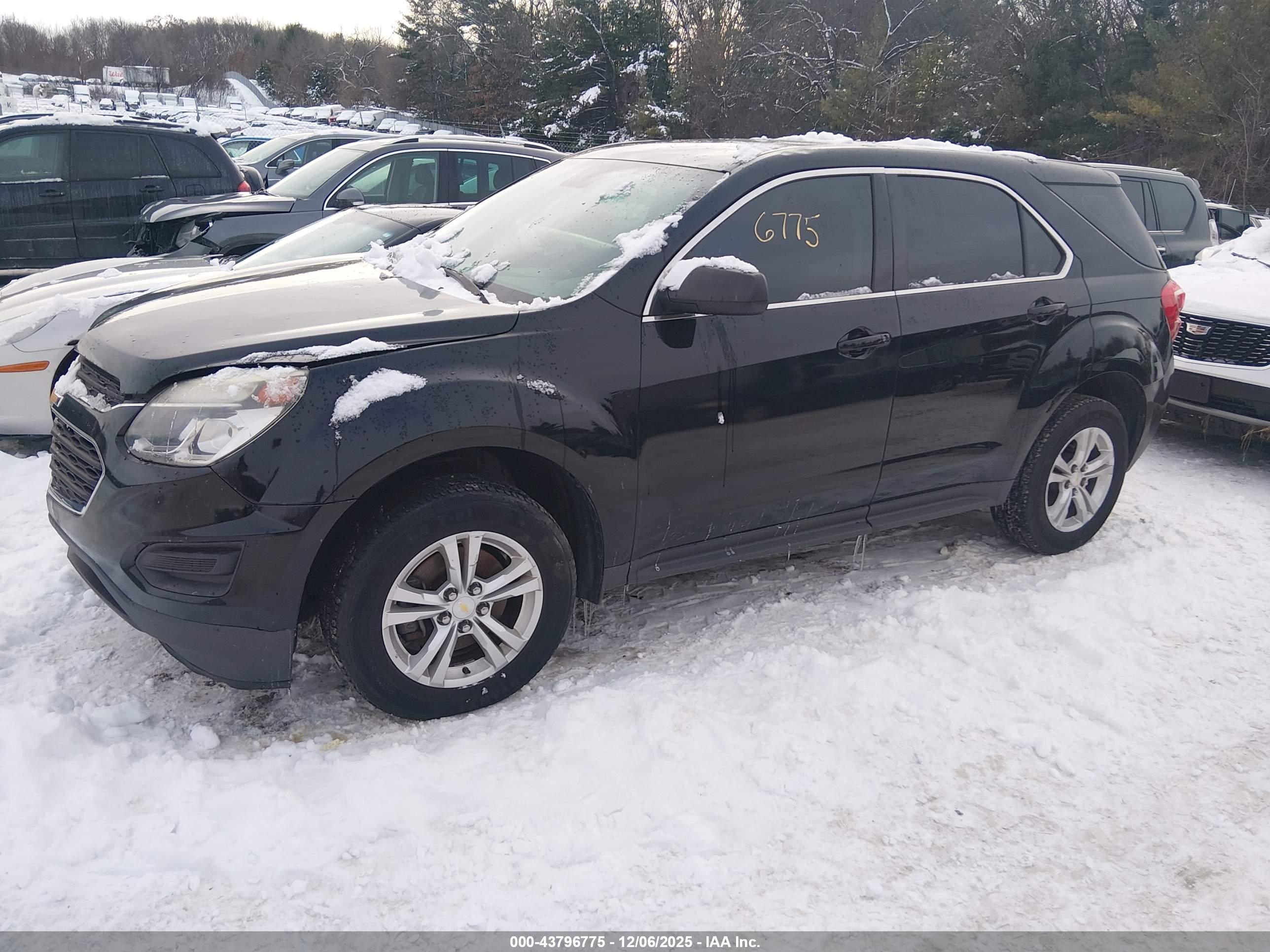 CHEVROLET EQUINOX image 2