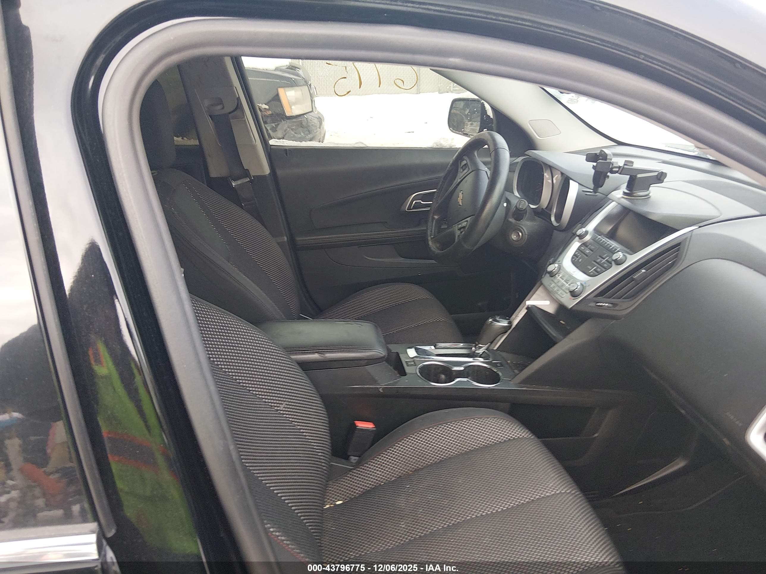 CHEVROLET EQUINOX image 5