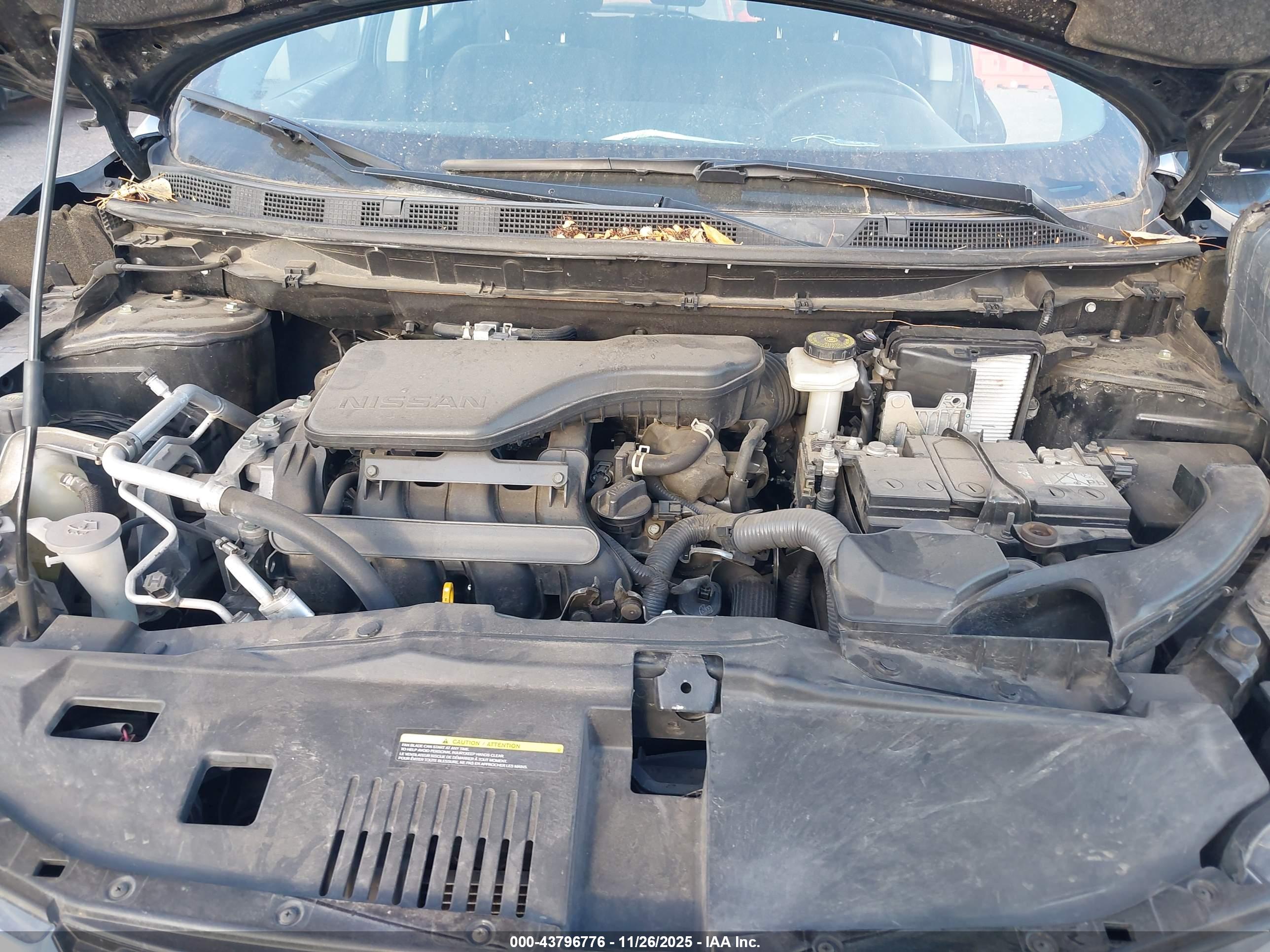 NISSAN ROGUE image 10