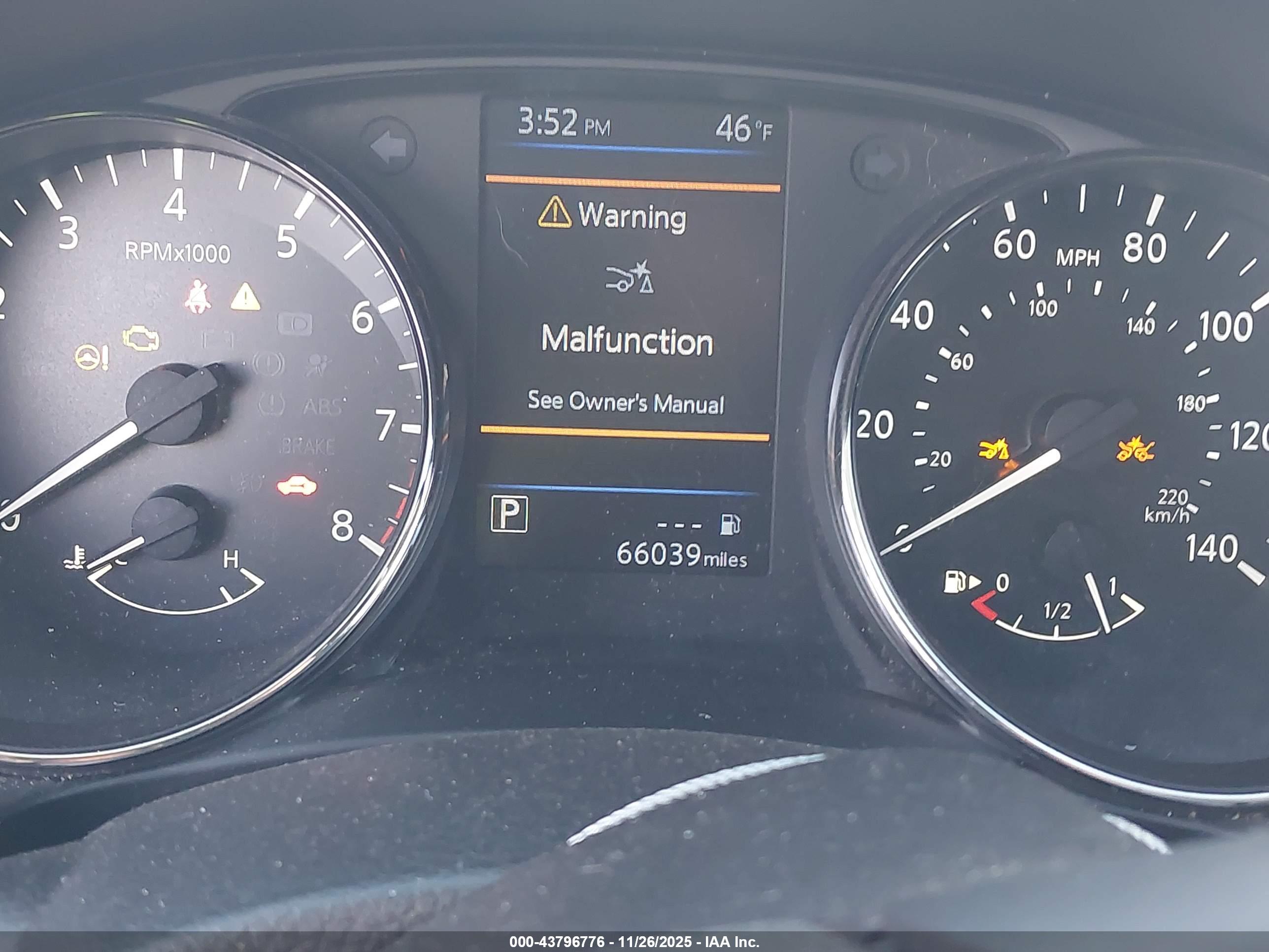 NISSAN ROGUE image 7
