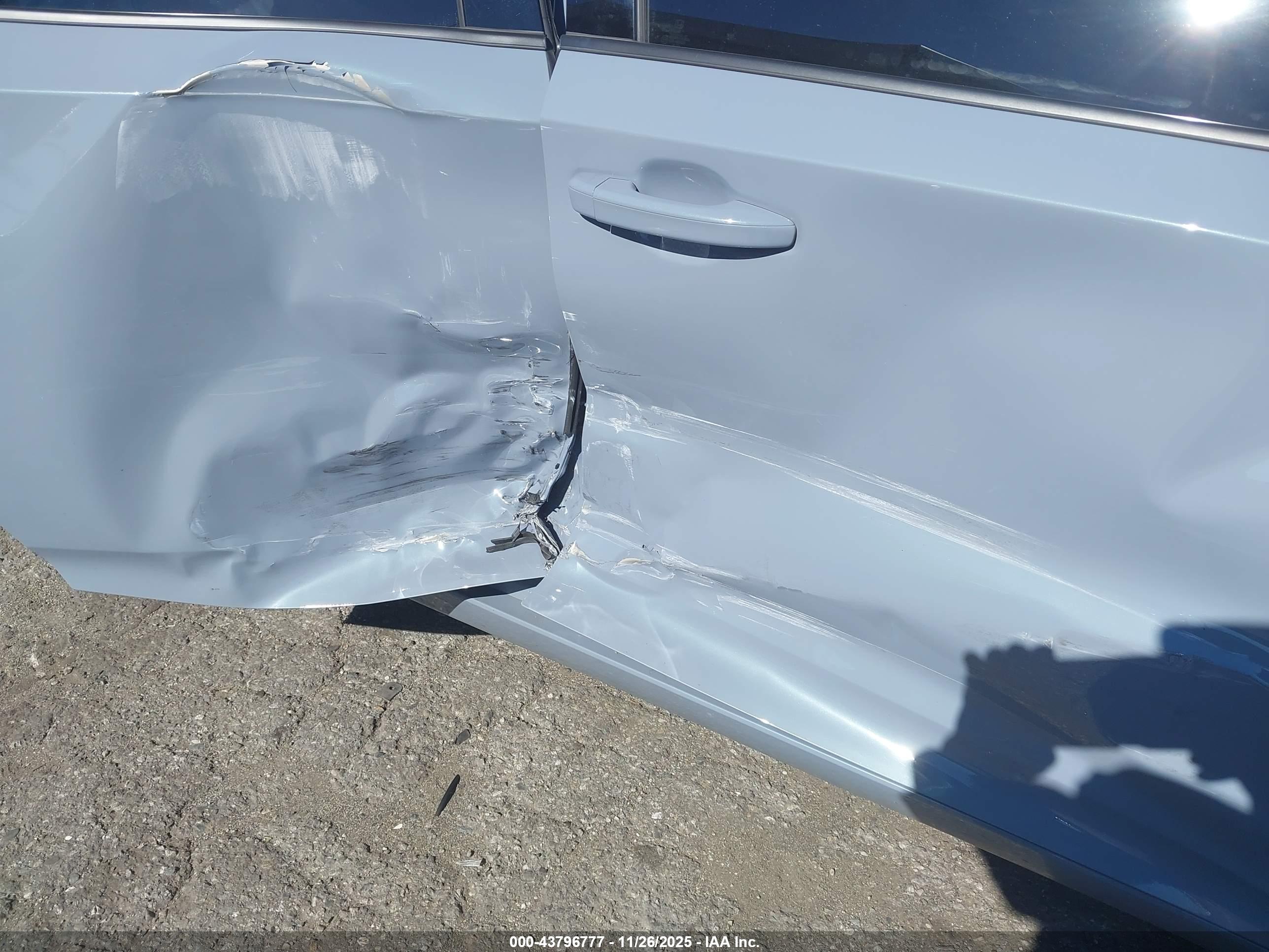 HONDA ACCORD image 6