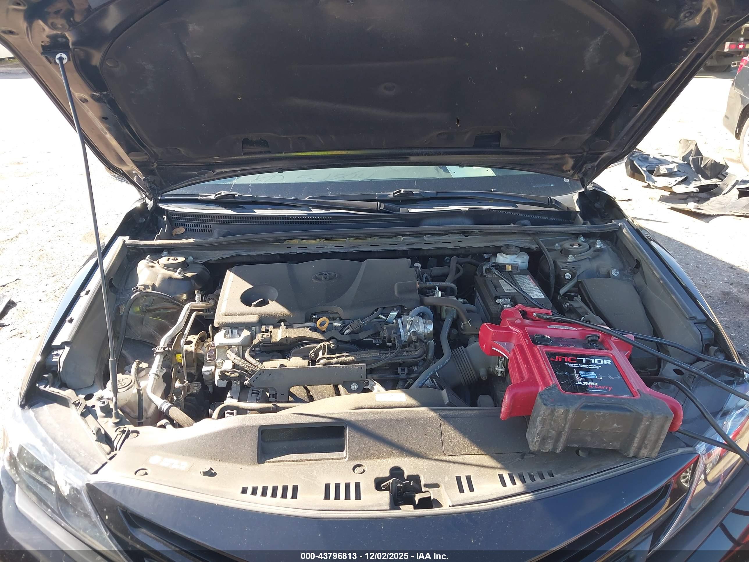 TOYOTA CAMRY image 10