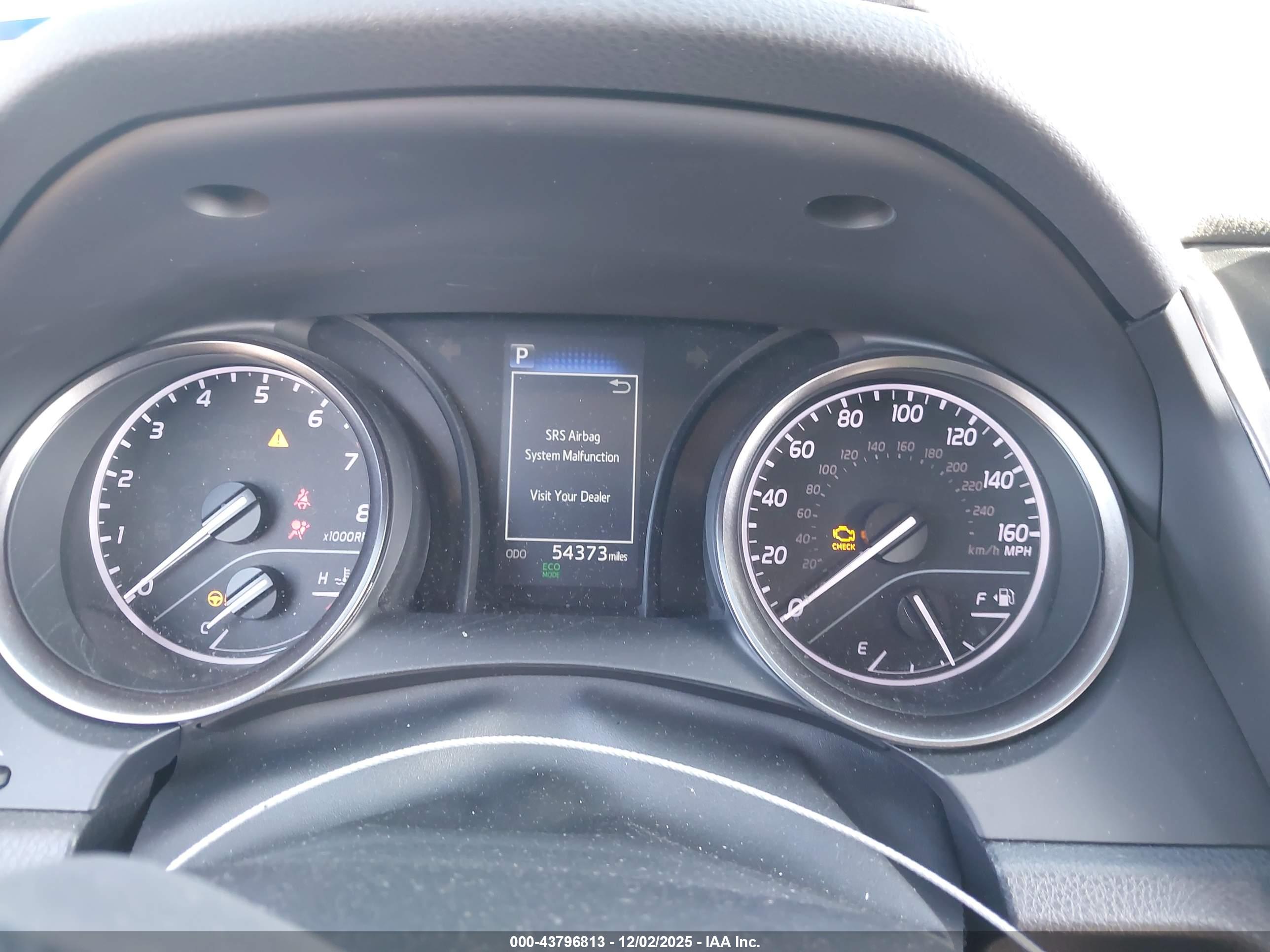 TOYOTA CAMRY image 7