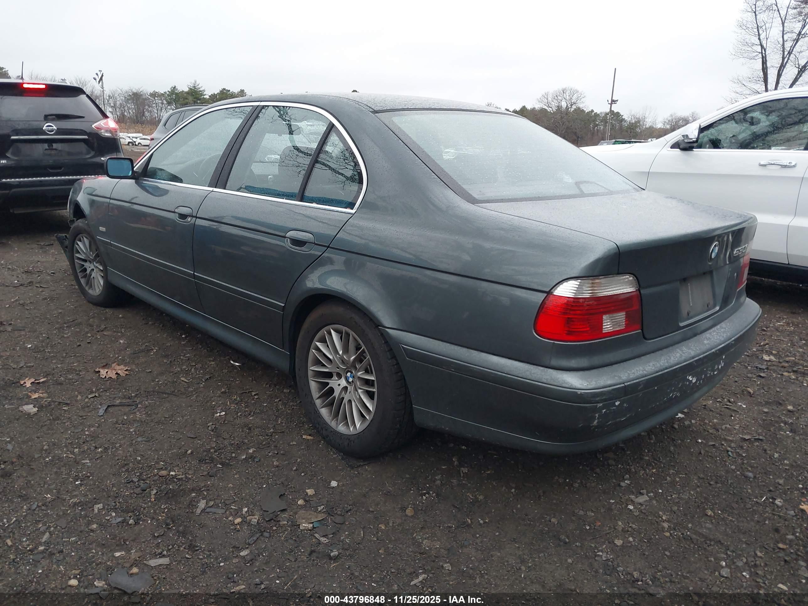 BMW 530IA image 3