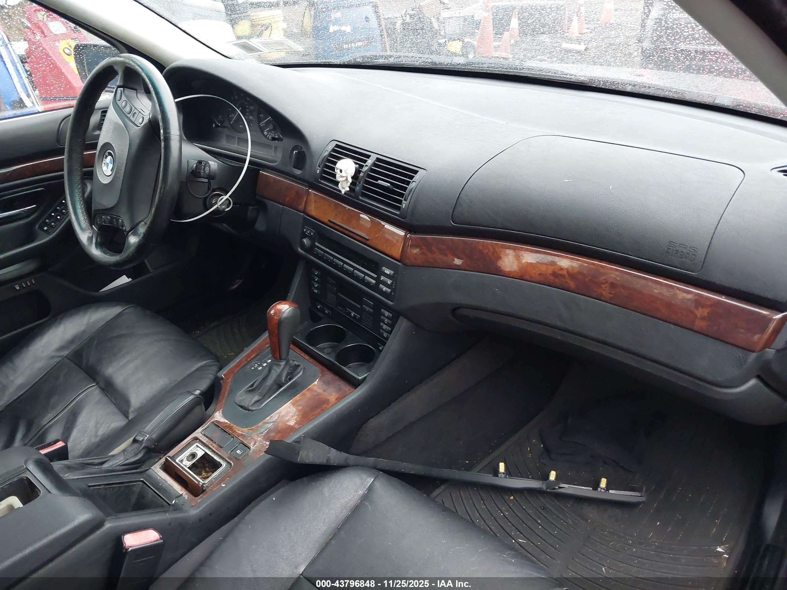 BMW 530IA image 5