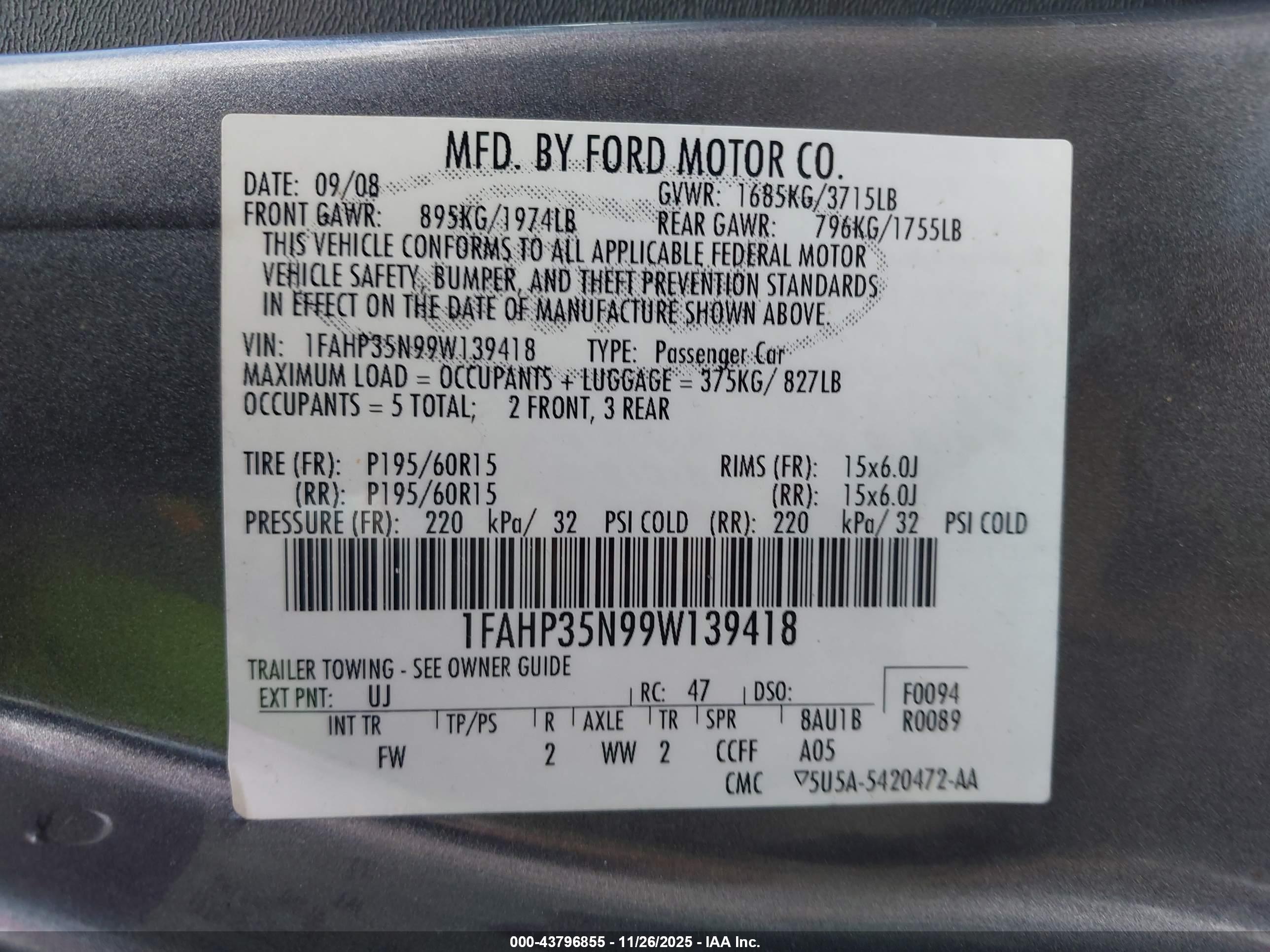 FORD FOCUS image 9