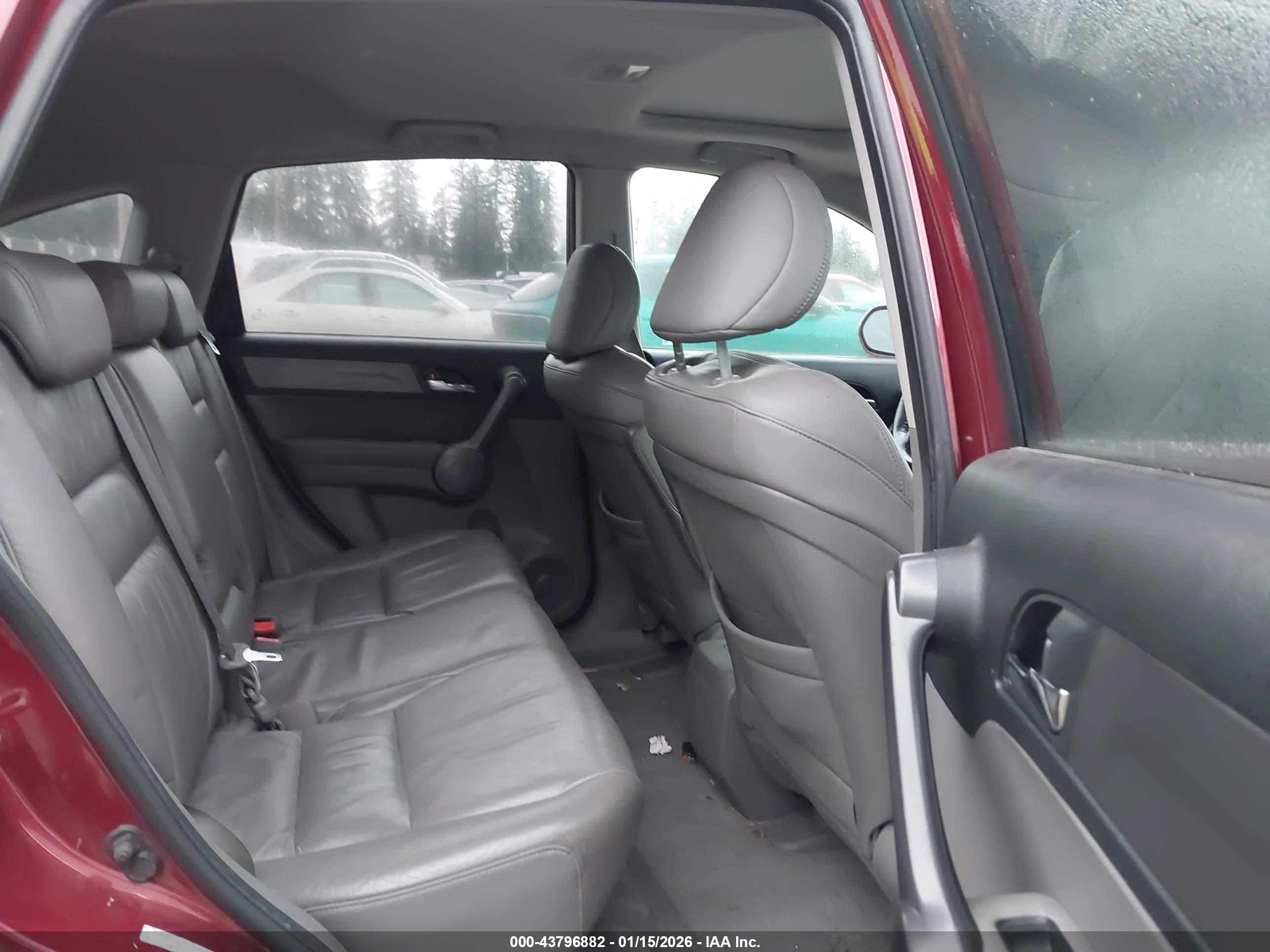 HONDA CR-V image 8