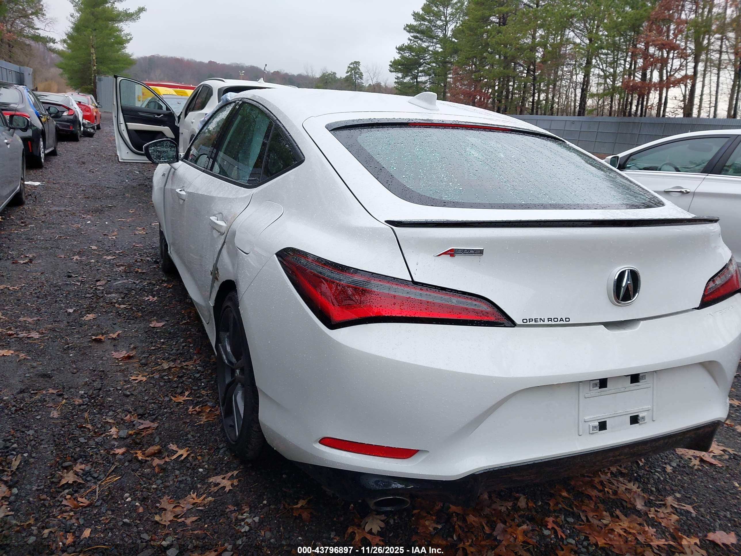 ACURA INTEGRA image 3