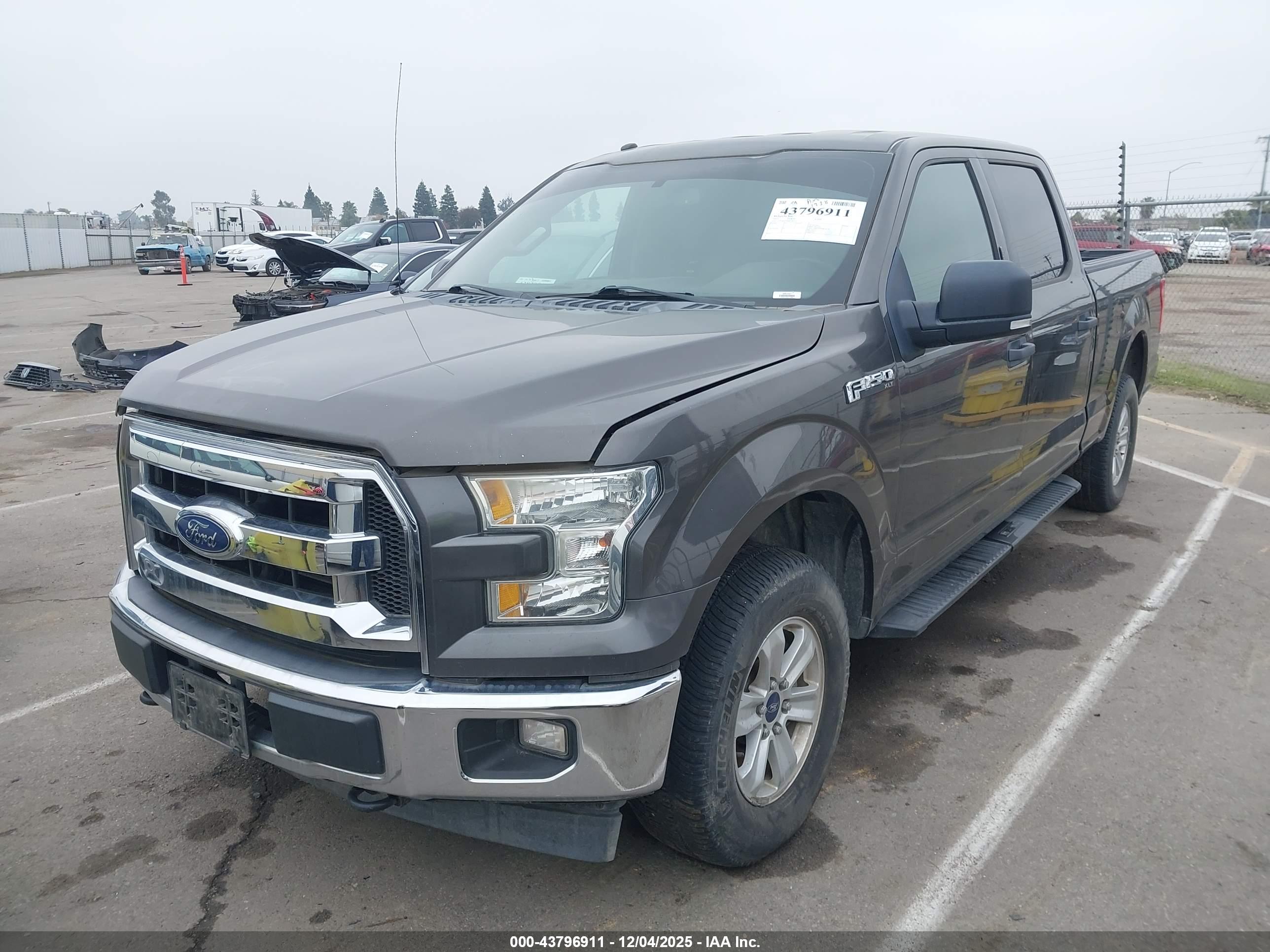 FORD F-150 image 2