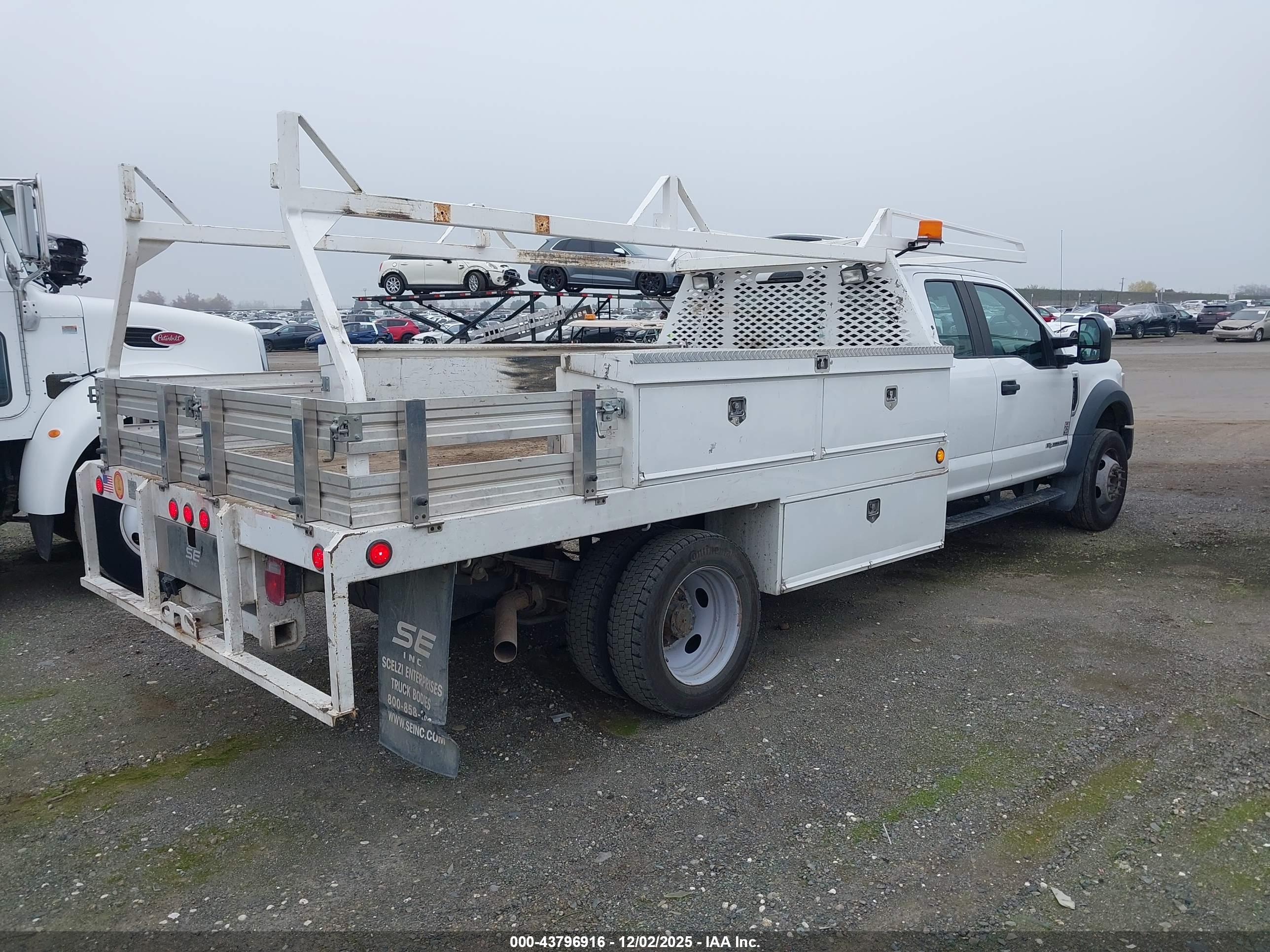 FORD F-450 image 4