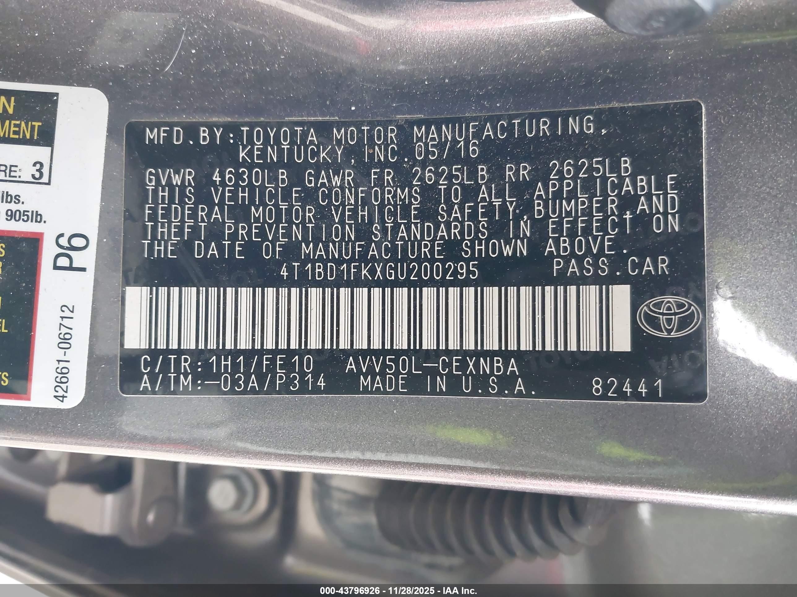 TOYOTA CAMRY image 9