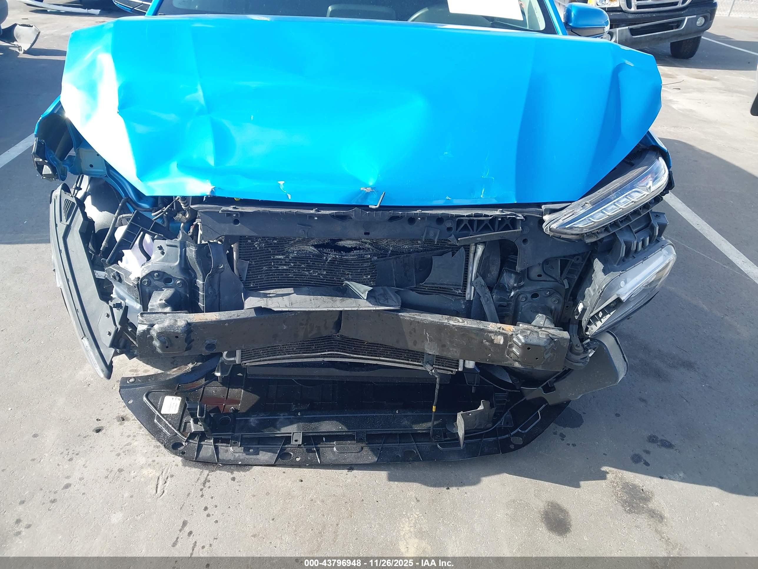 HYUNDAI KONA image 6