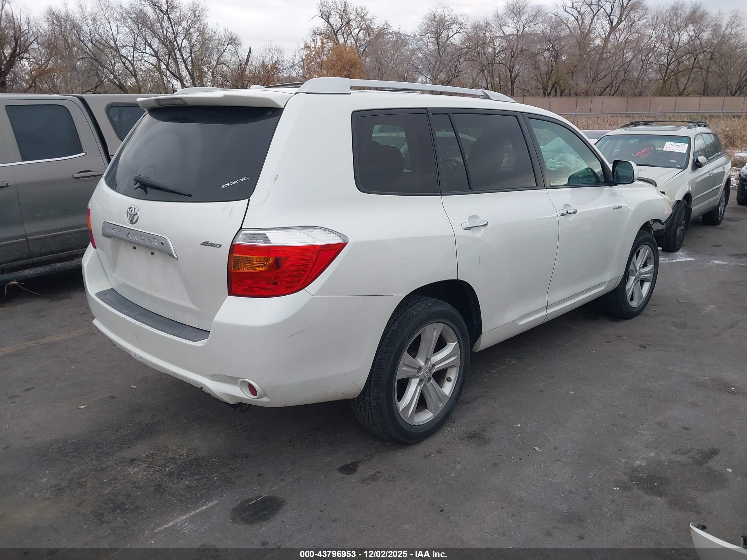 TOYOTA HIGHLANDER image 4