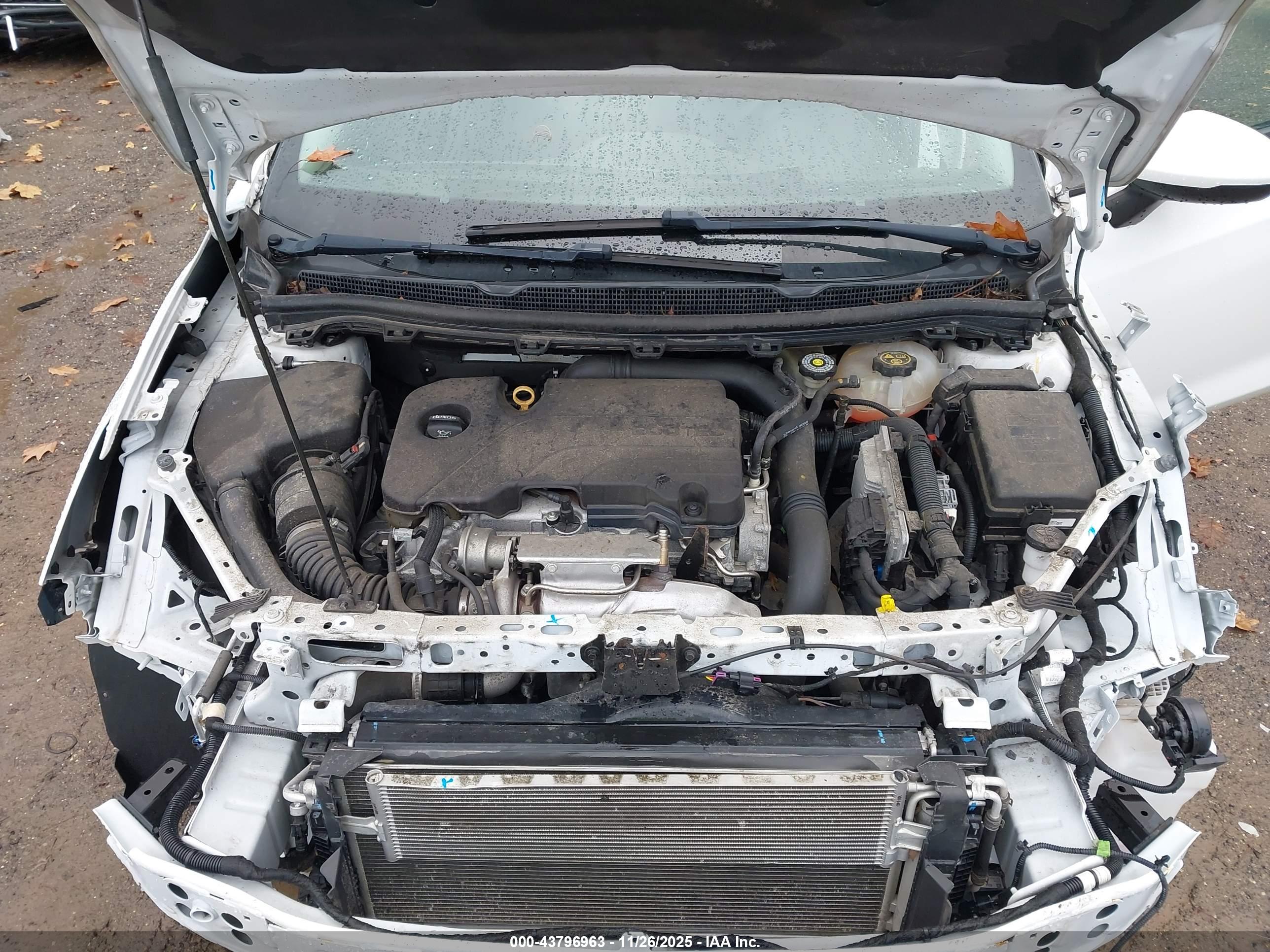 CHEVROLET CRUZE image 10