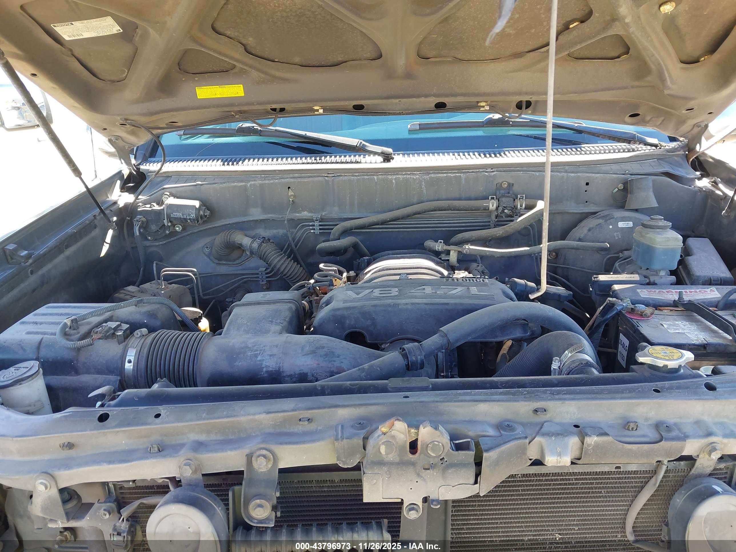 TOYOTA TUNDRA image 10