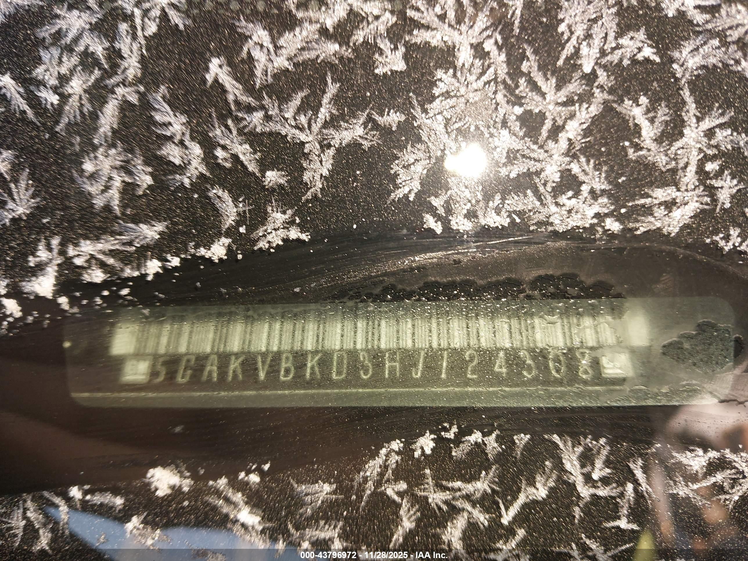 BUICK ENCLAVE image 9