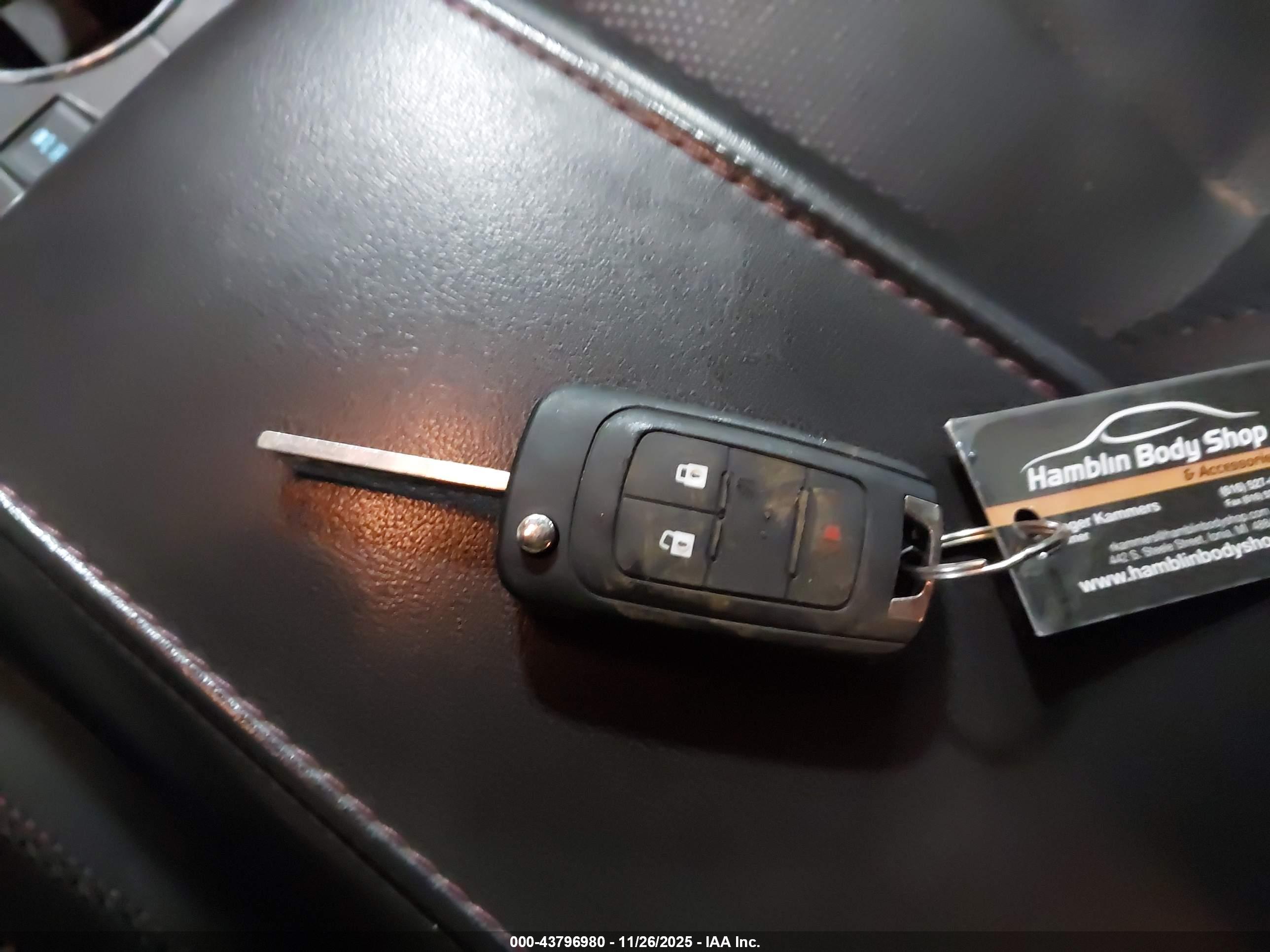 CHEVROLET EQUINOX image 11