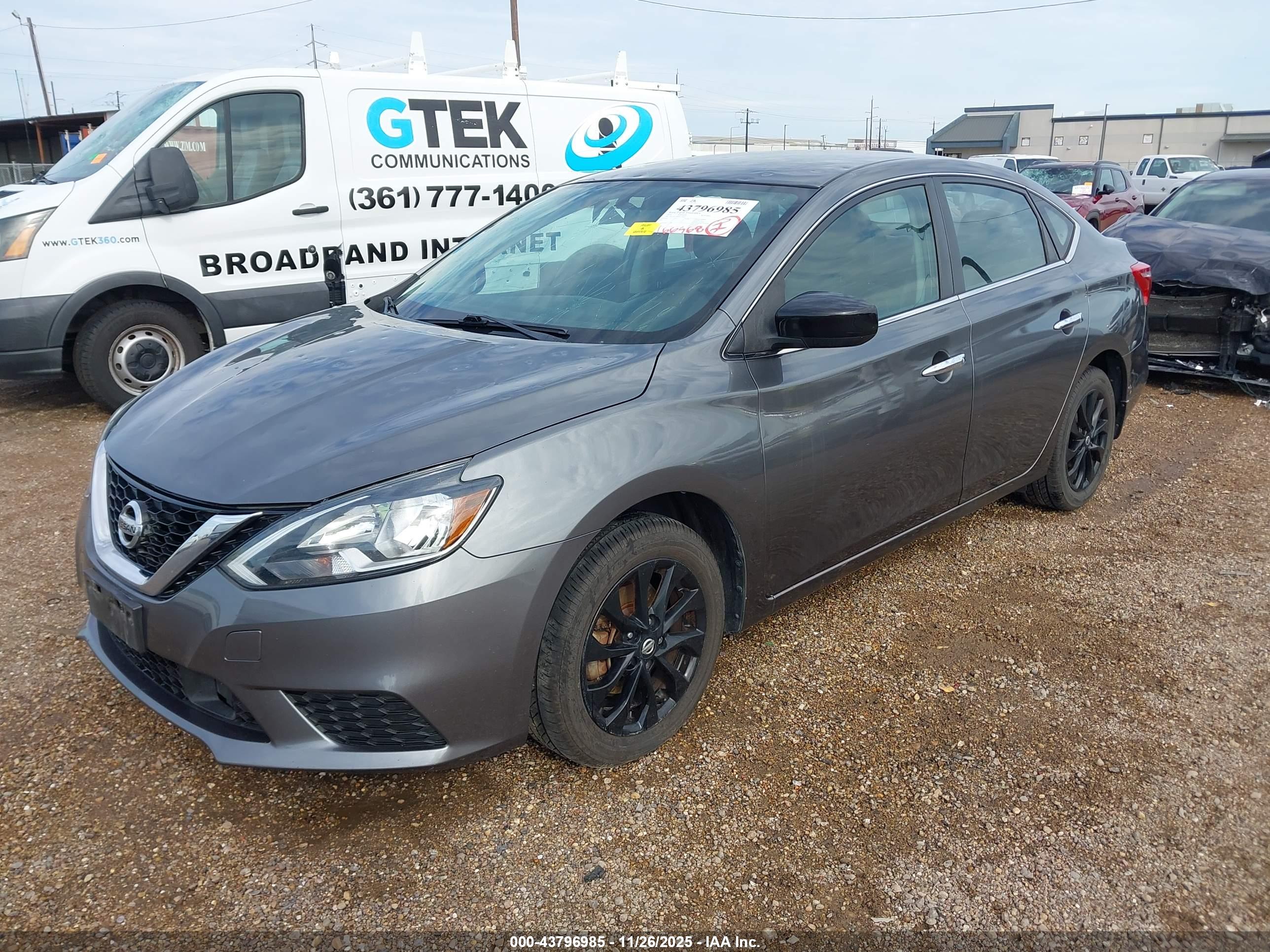 NISSAN SENTRA image 2