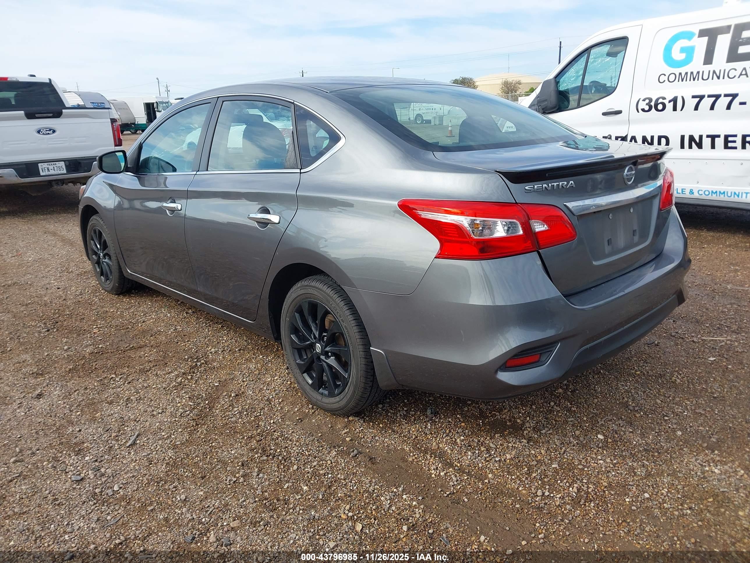 NISSAN SENTRA image 3