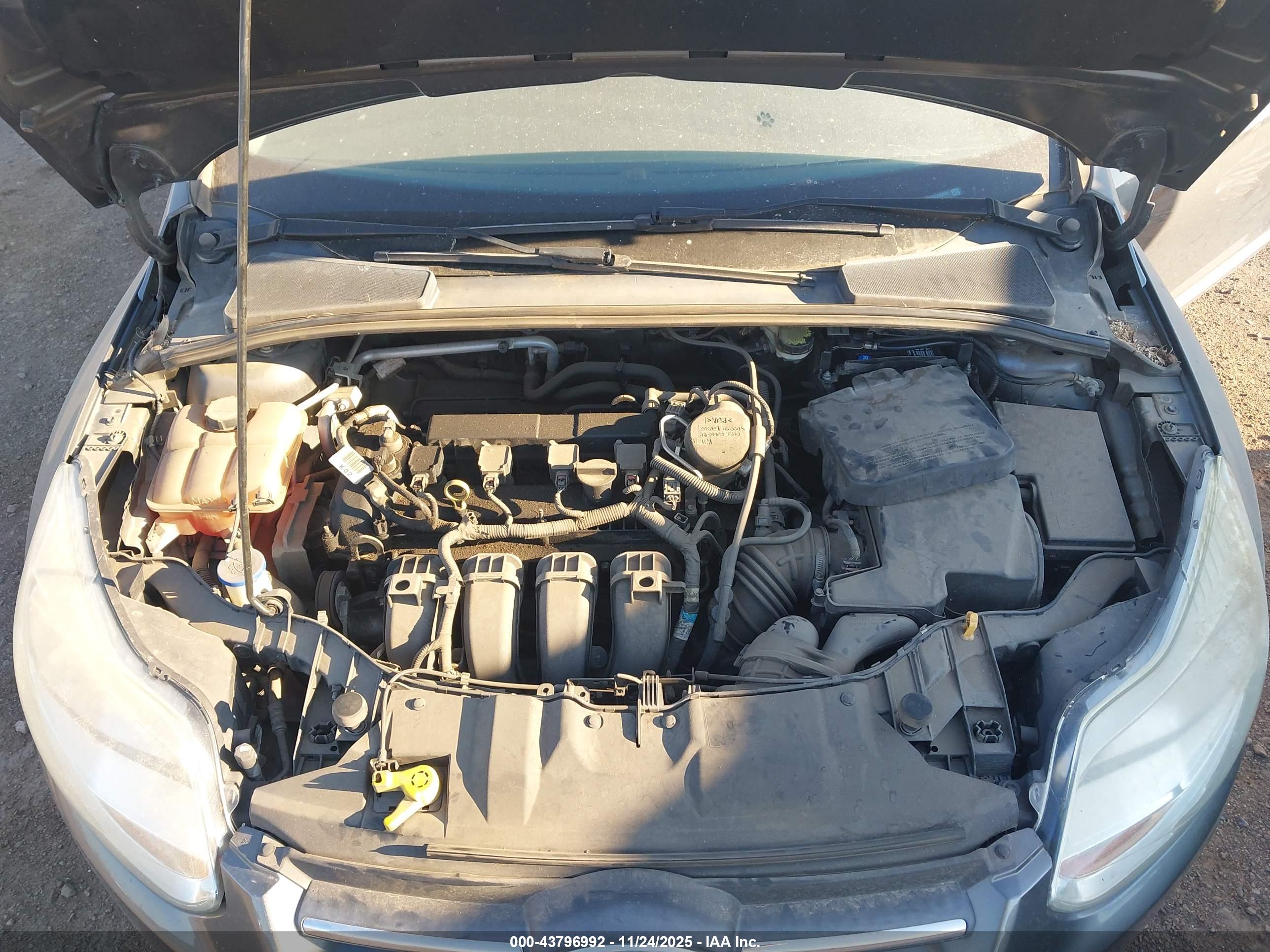 FORD FOCUS image 10