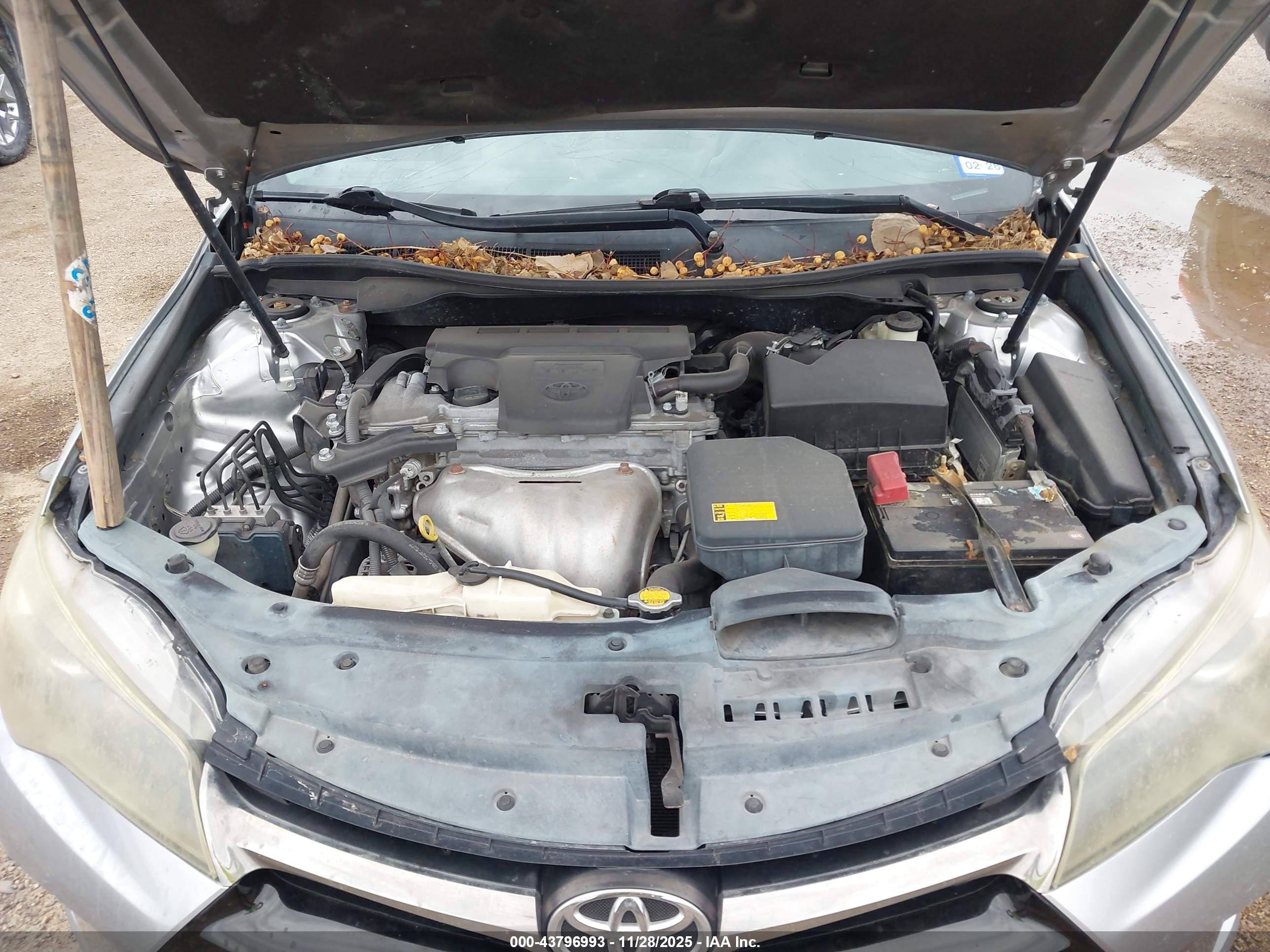 TOYOTA CAMRY image 10