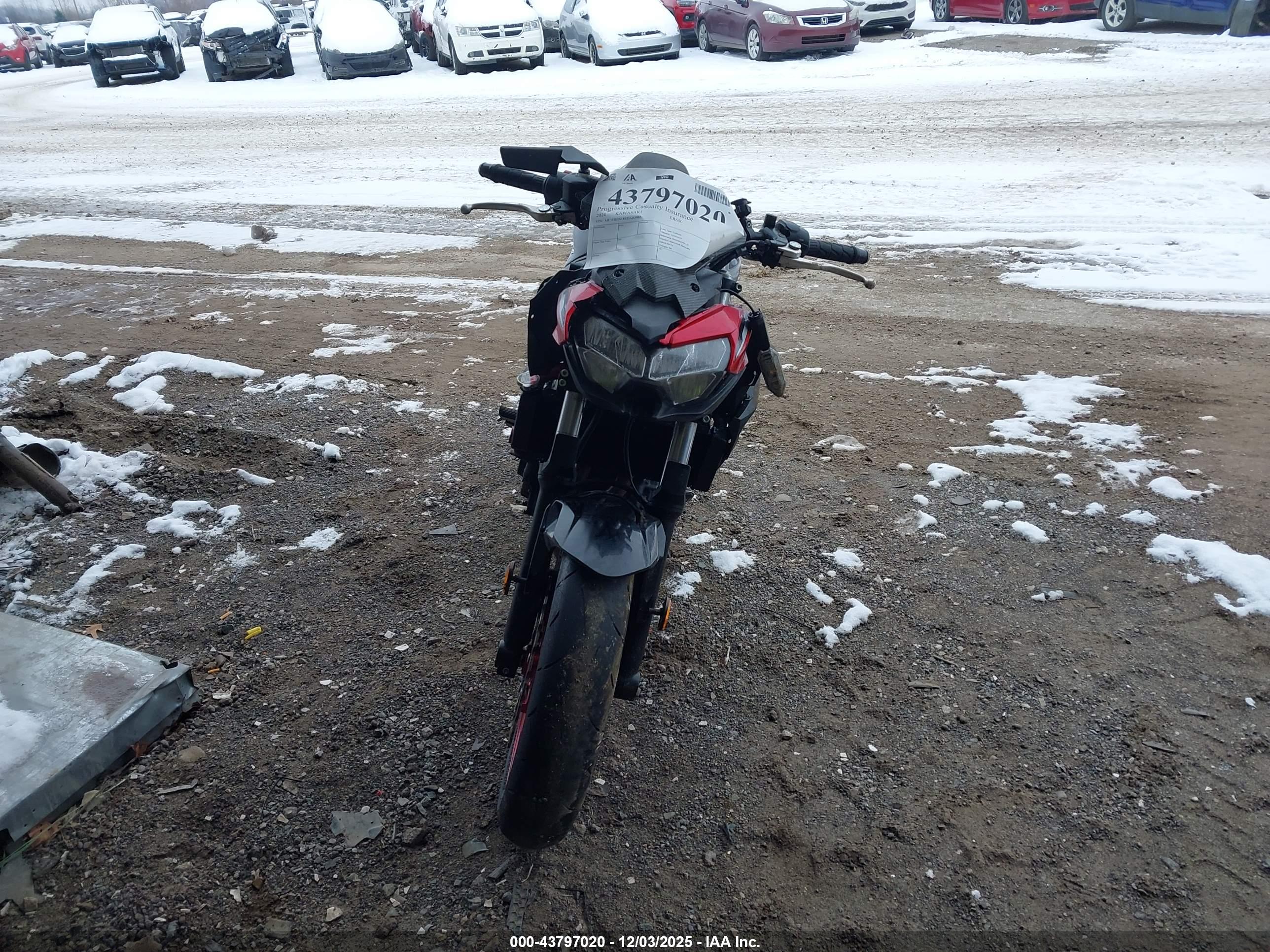 KAWASAKI ER650 image 5