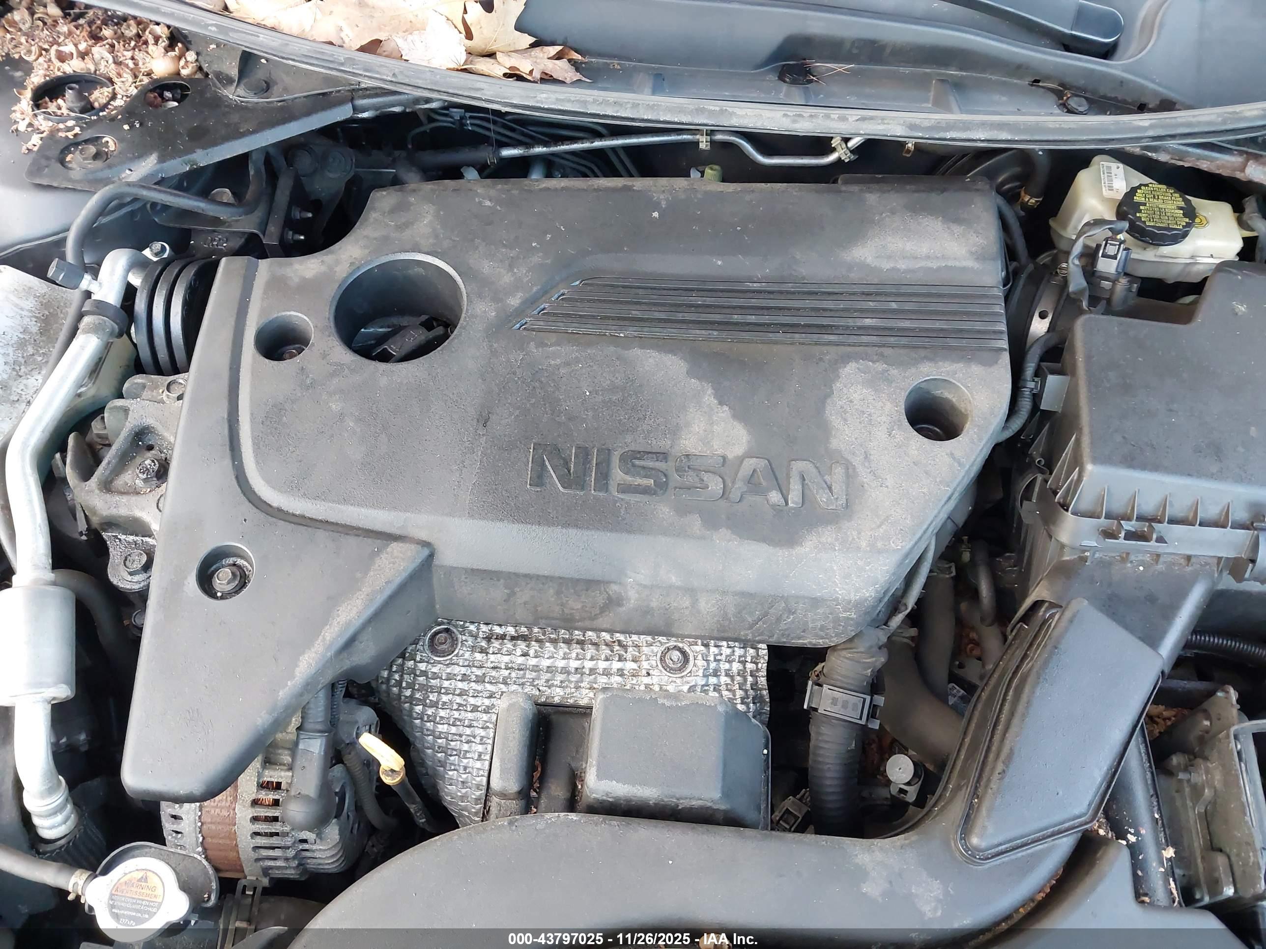 NISSAN ALTIMA image 10