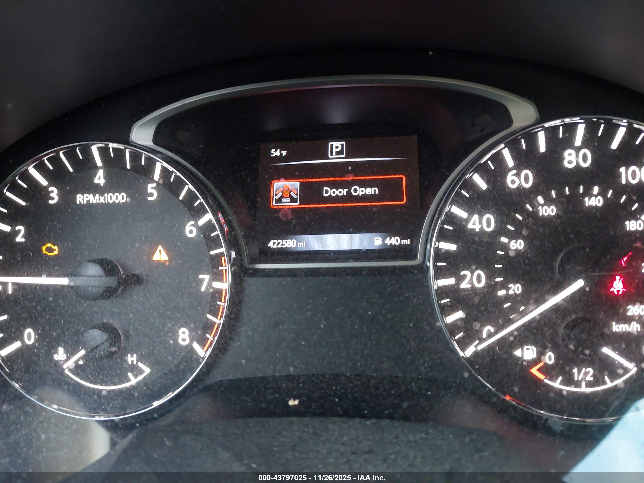 NISSAN ALTIMA image 7
