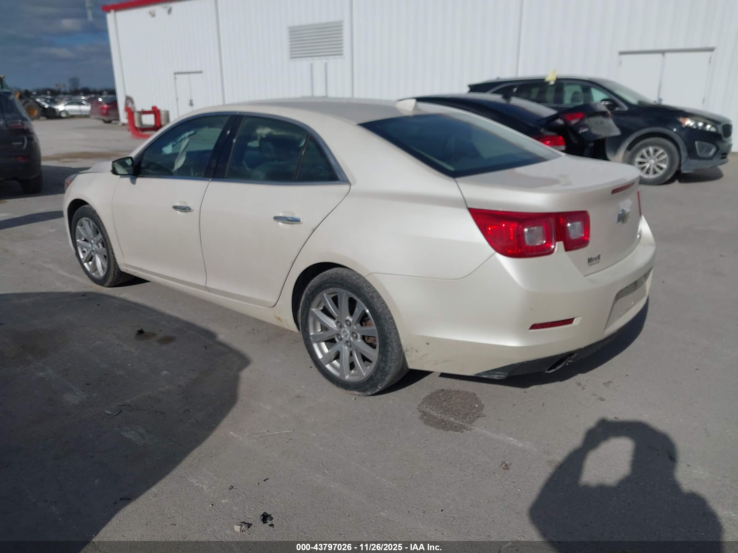 CHEVROLET MALIBU image 3