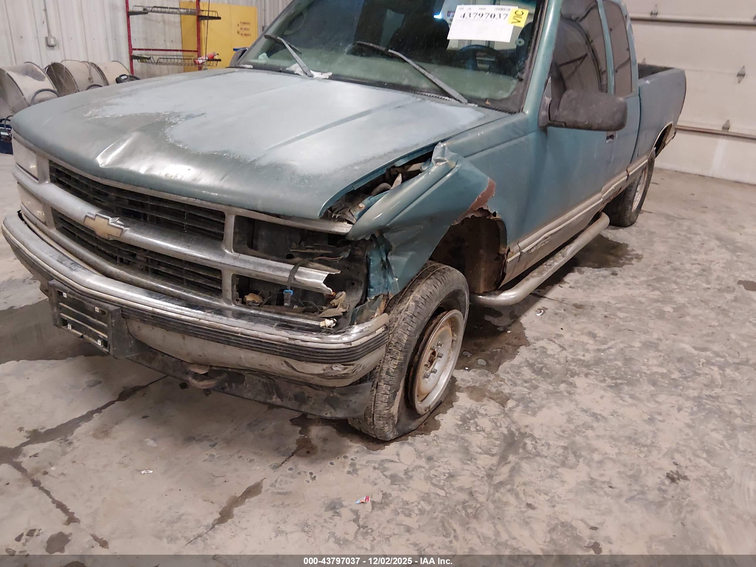 CHEVROLET K1500 image 6