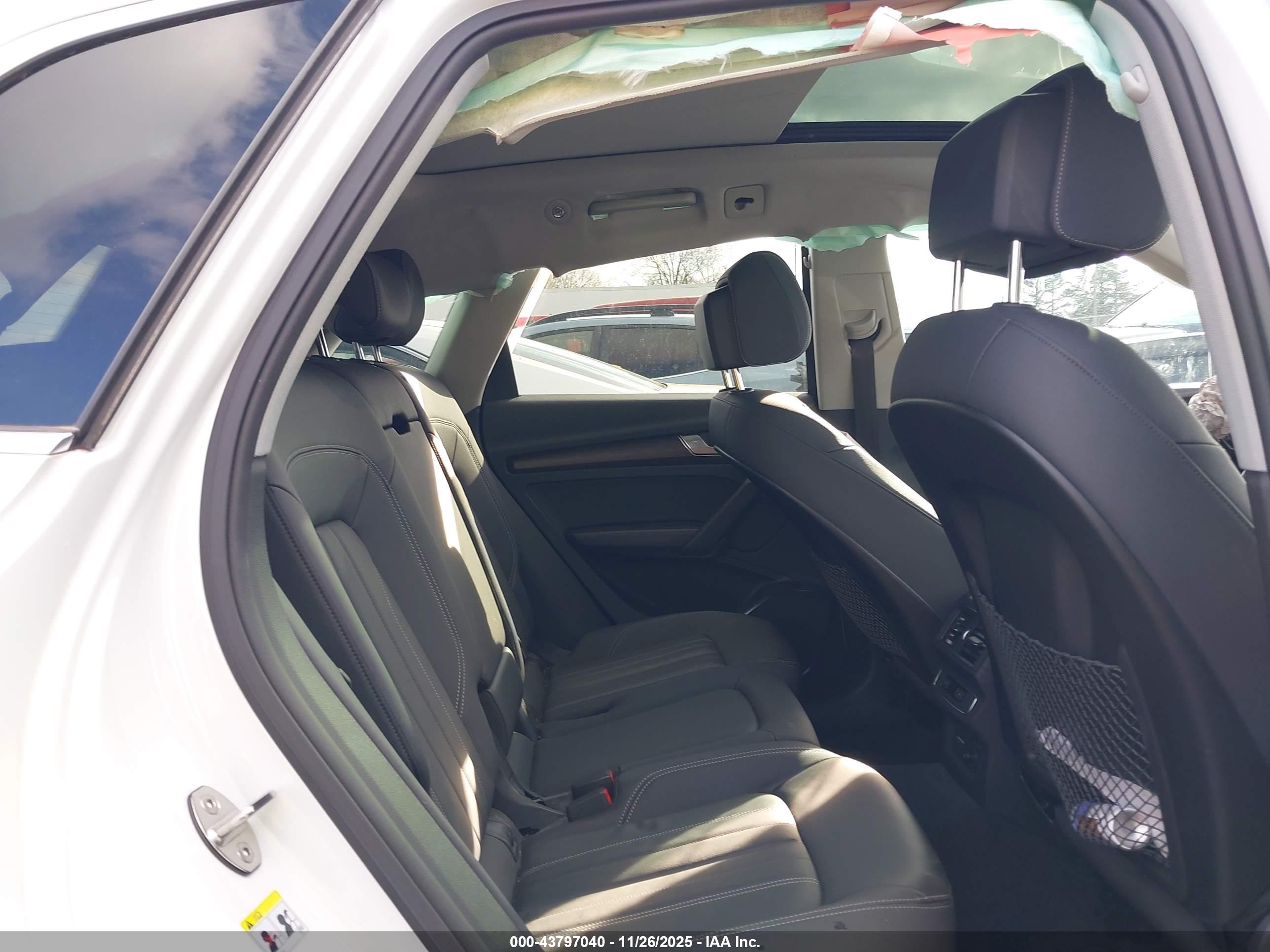 AUDI Q5 image 8