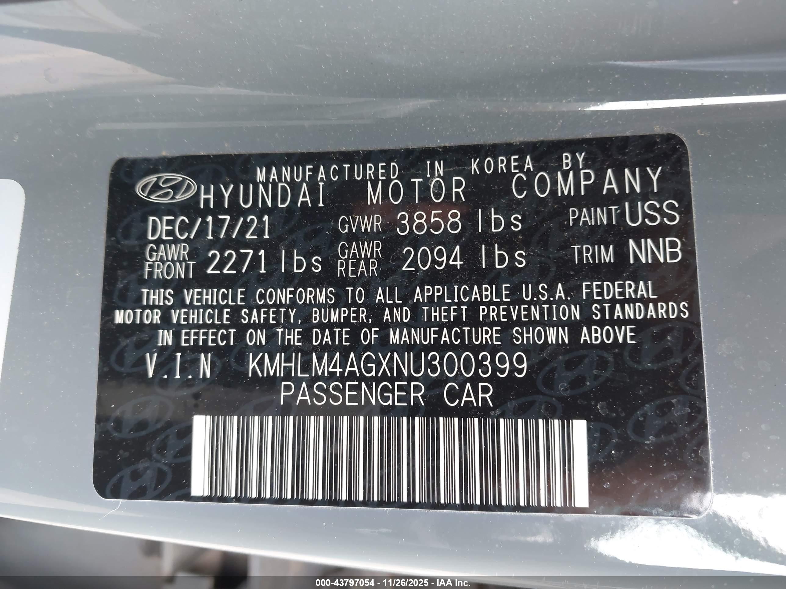 HYUNDAI ELANTRA image 9